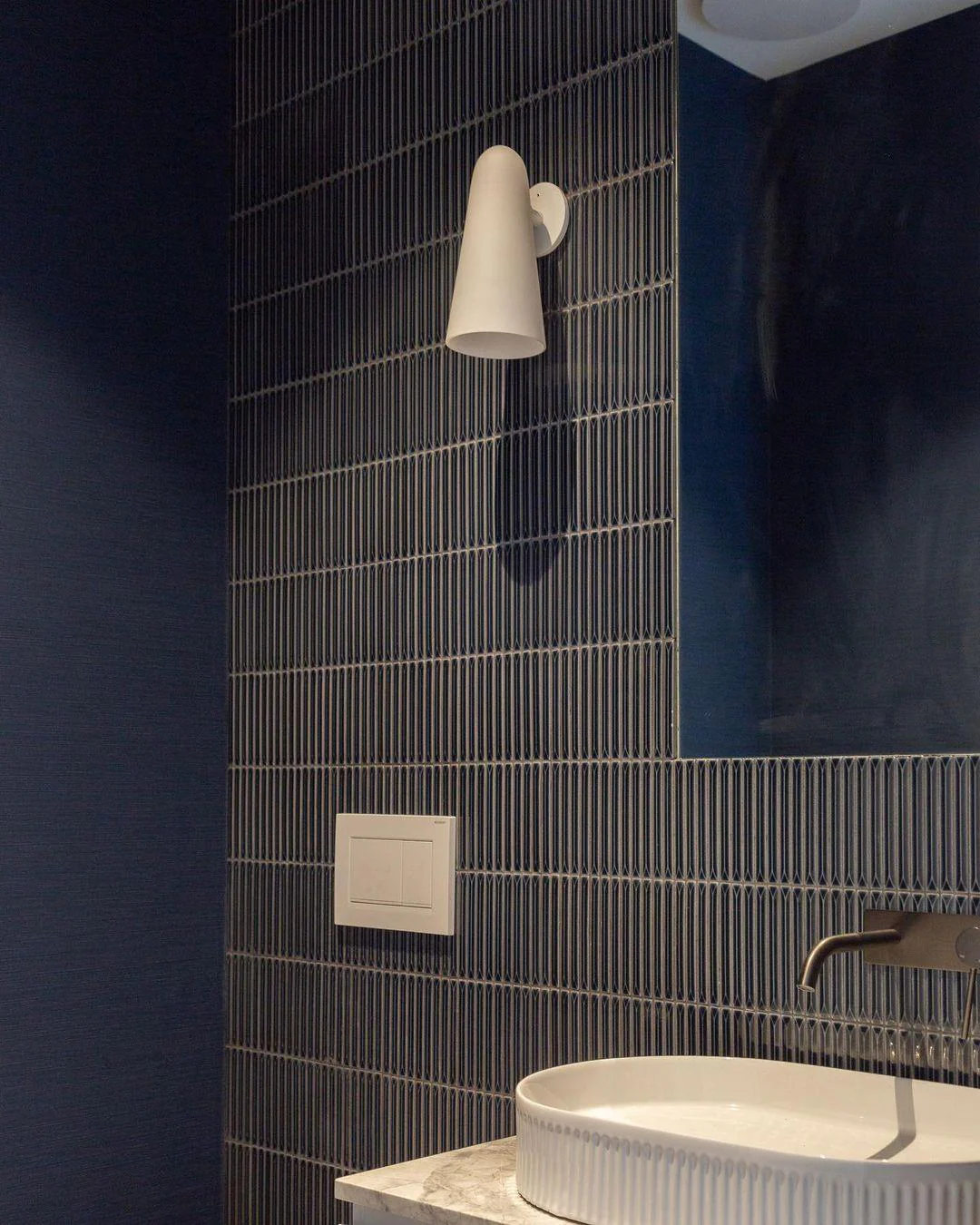 Conical Glass Wall Lamp - Image 37