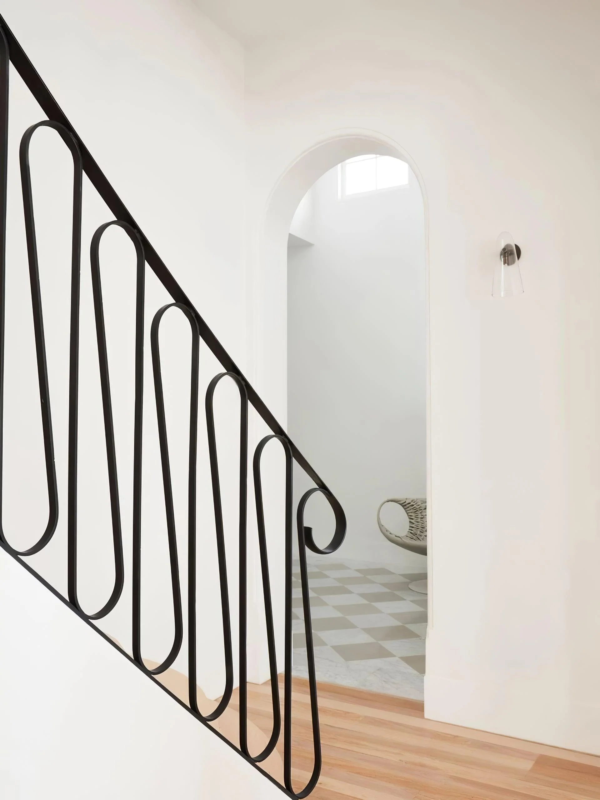 Conical Glass Wall Lamp - Image 40