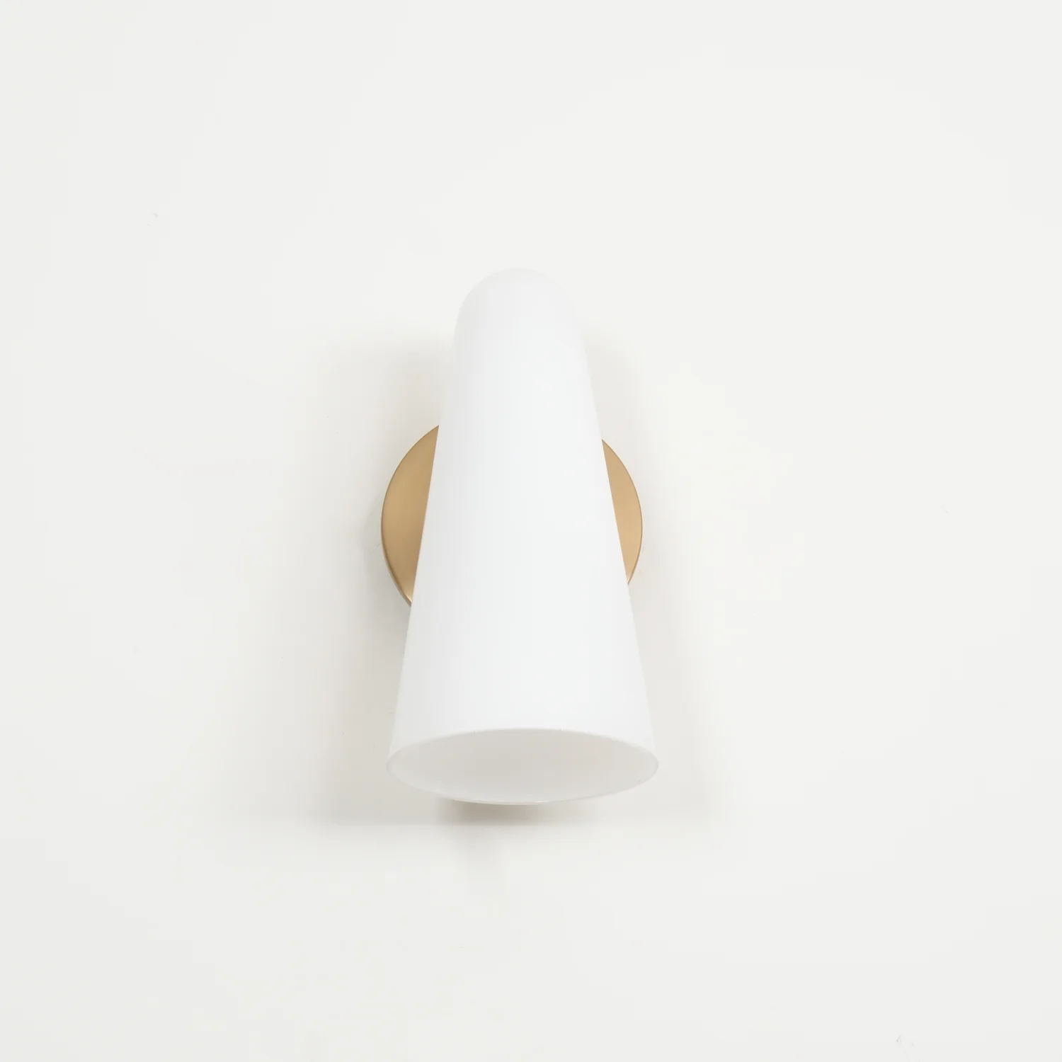 Conical Glass Wall Lamp - Image 53