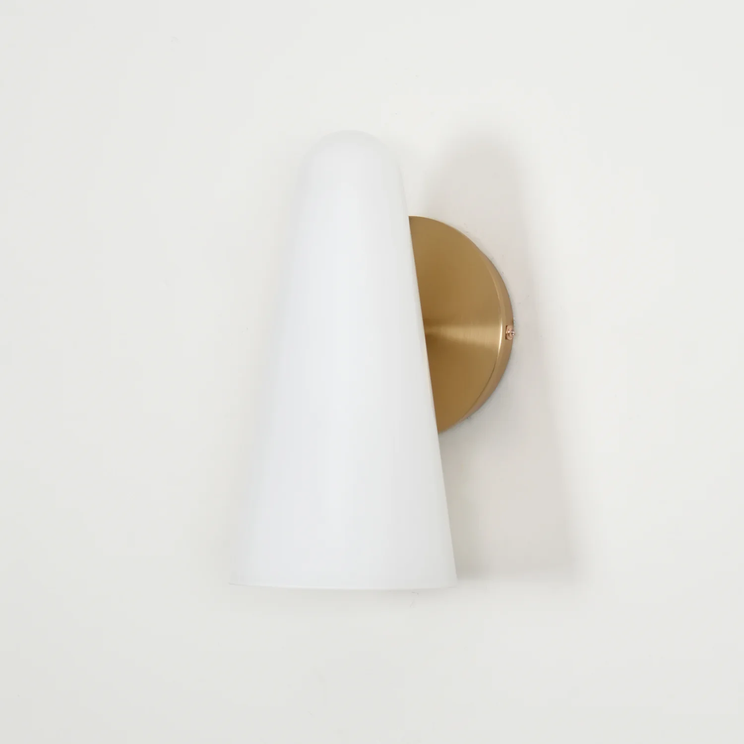 Conical Glass Wall Lamp - Image 56