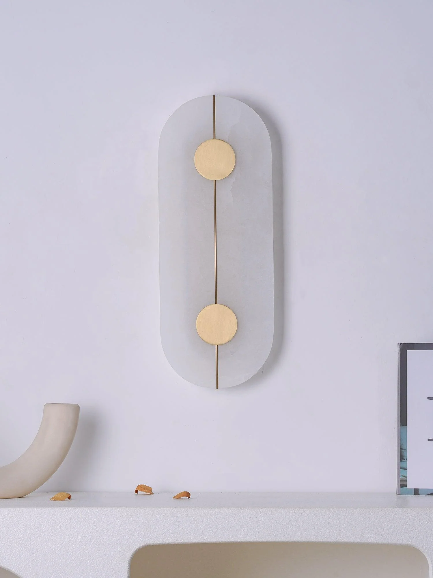 Artistic Alabaster Wall Lamp - Image 5