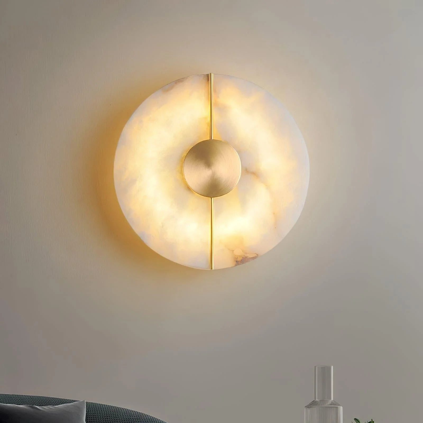 Artistic Alabaster Wall Lamp - Image 8
