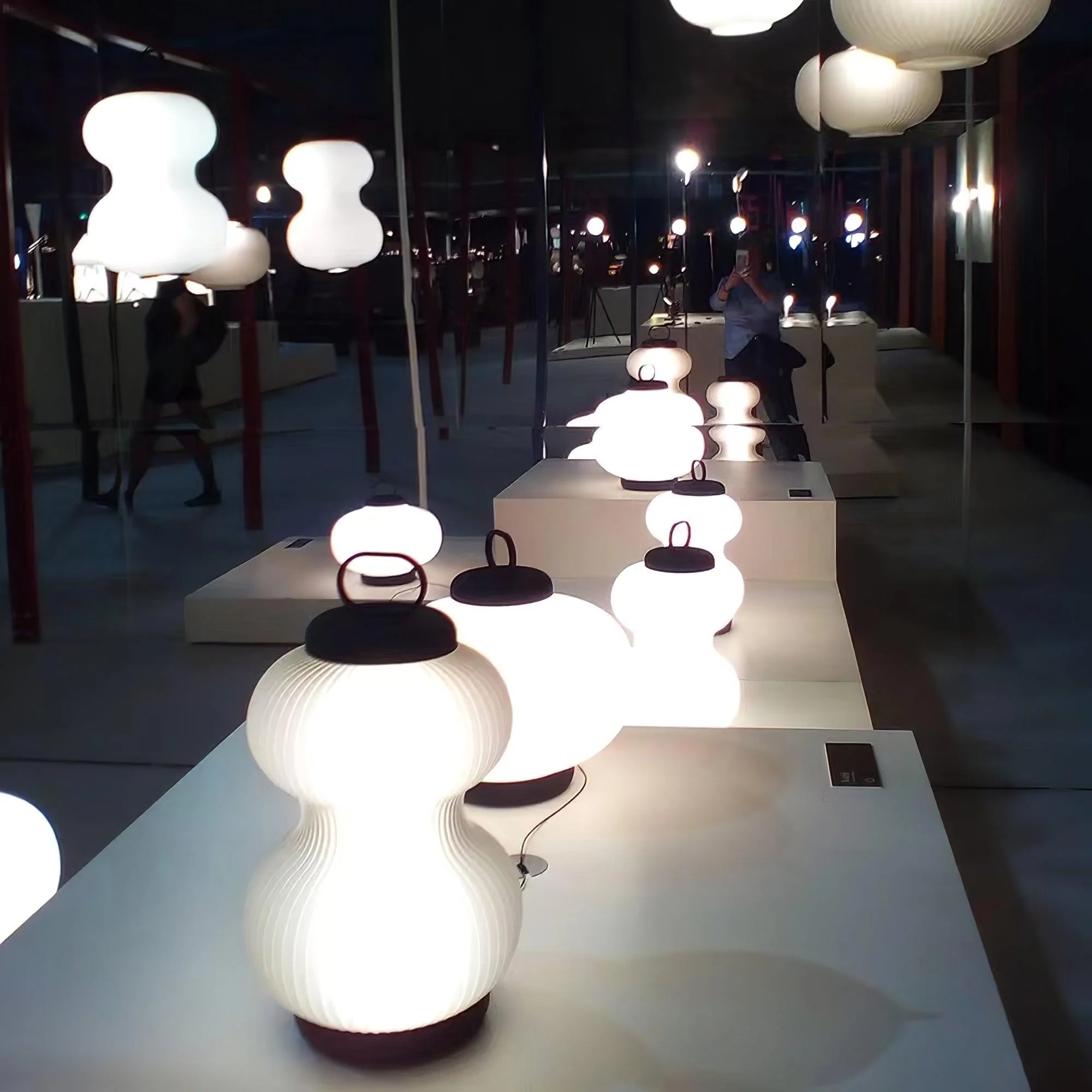 Artistic Gourd Pendant Light - Image 5
