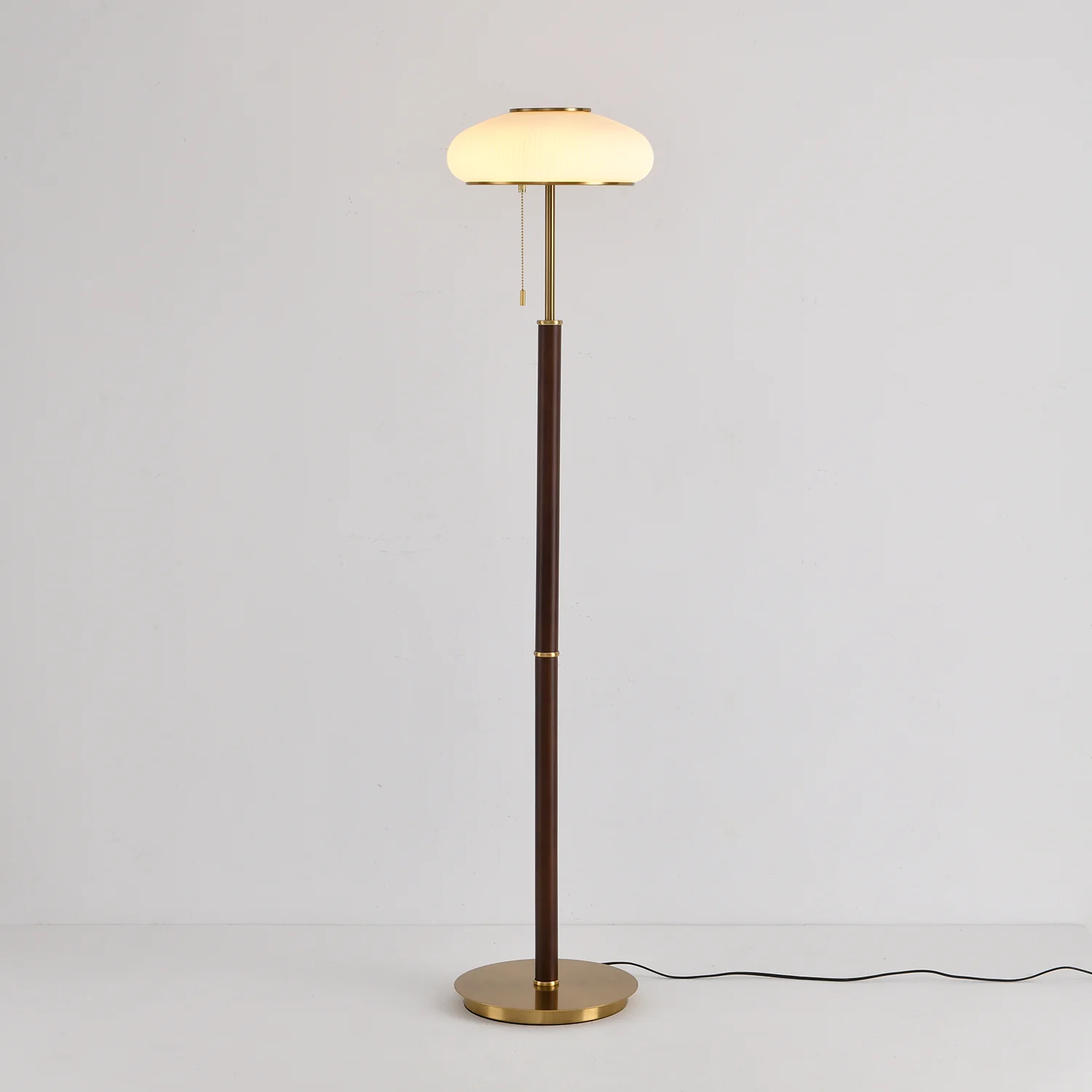 Arvia Floor Lamp - Image 17