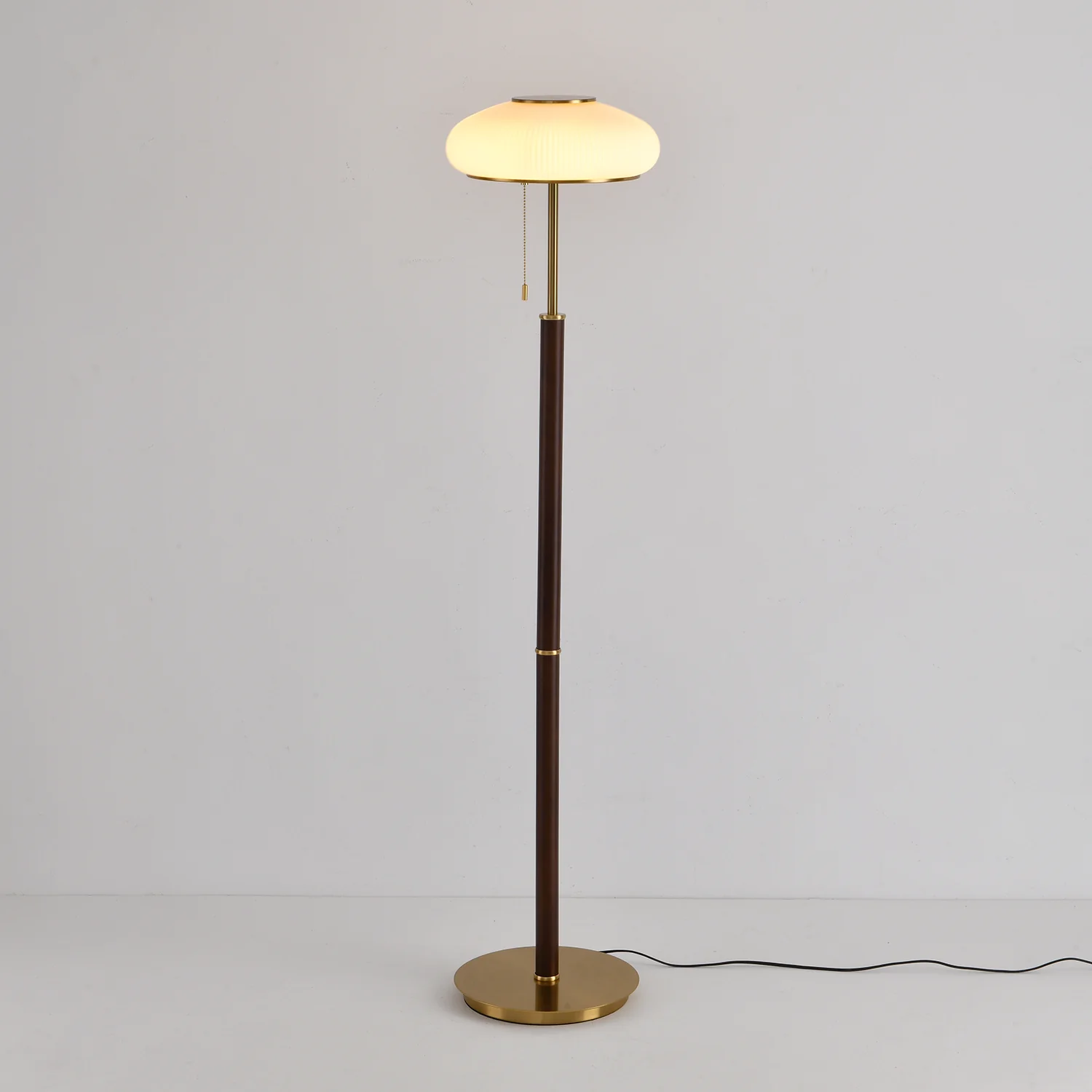 Arvia Floor Lamp - Image 18