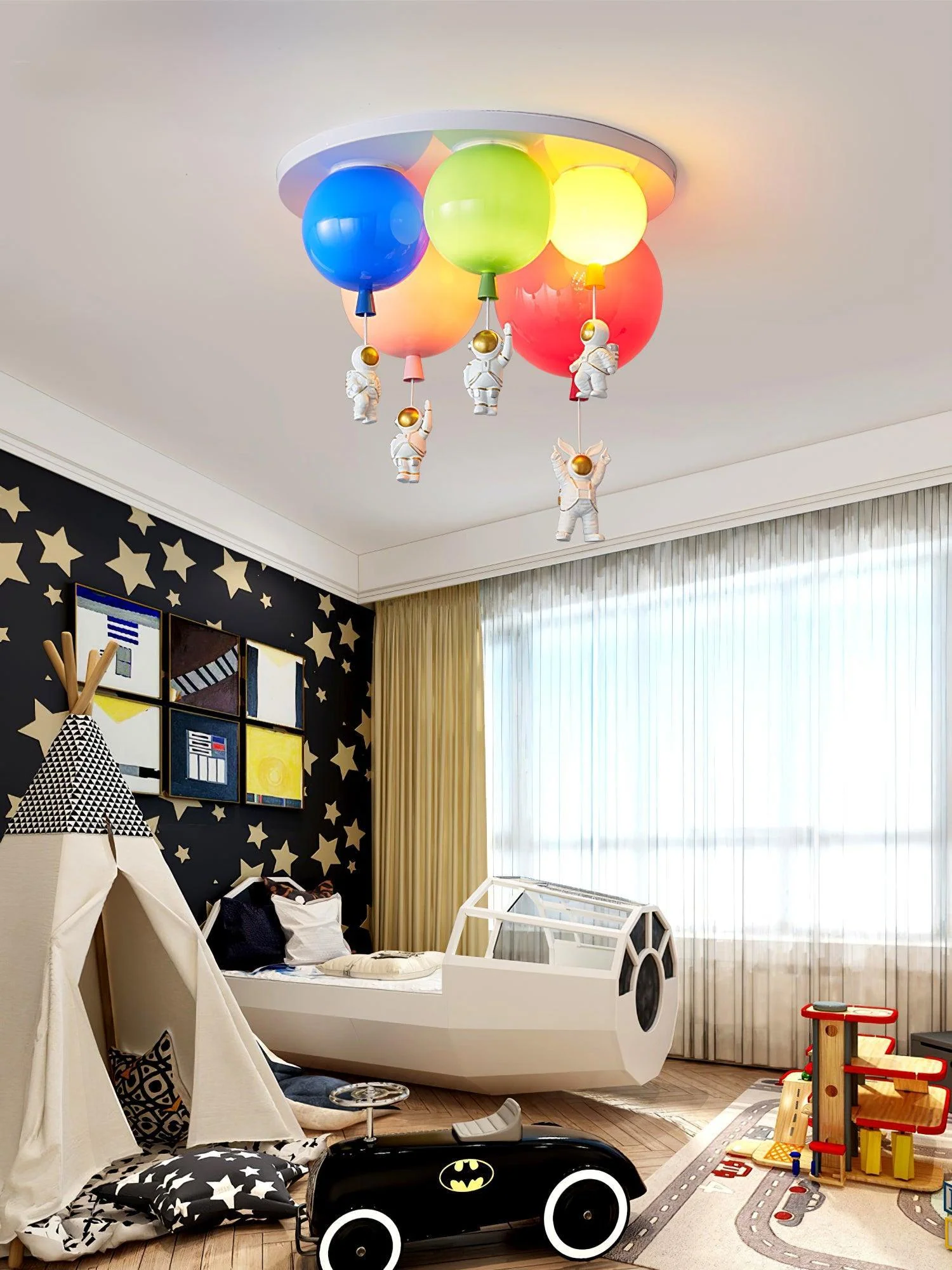Astronaut Glossy Balloon Ceiling Lamp - Image 13