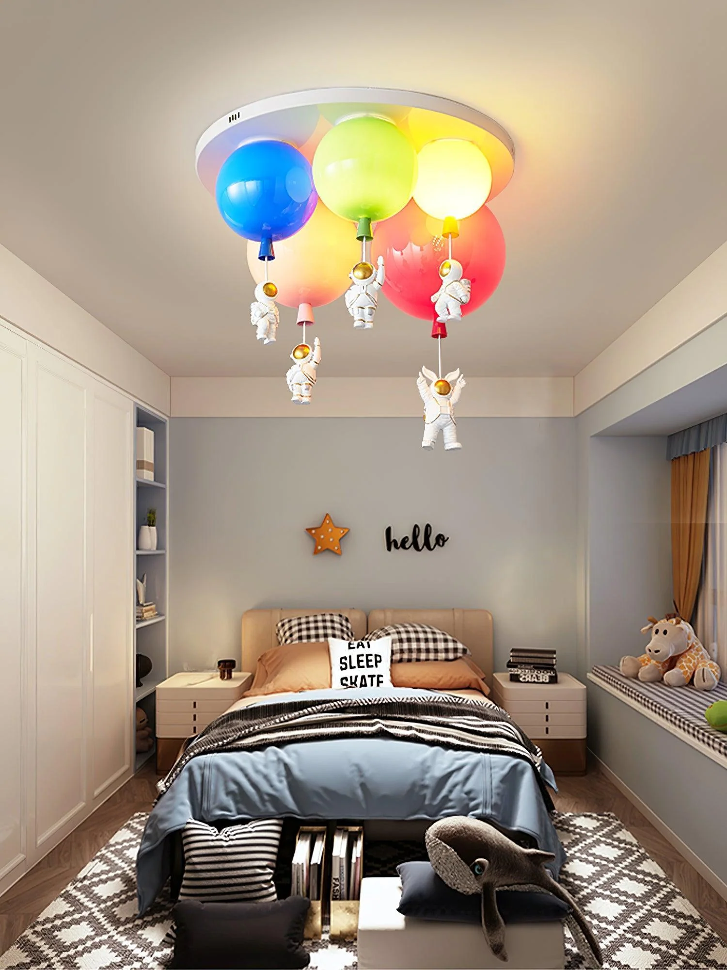 Astronaut Glossy Balloon Ceiling Lamp - Image 21