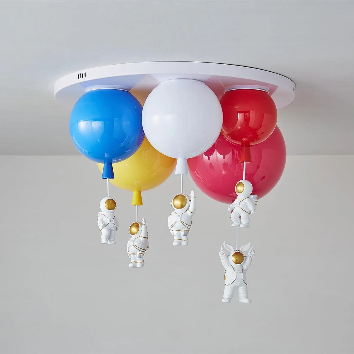 Astronaut Glossy Balloon Ceiling Lamp - Image 38