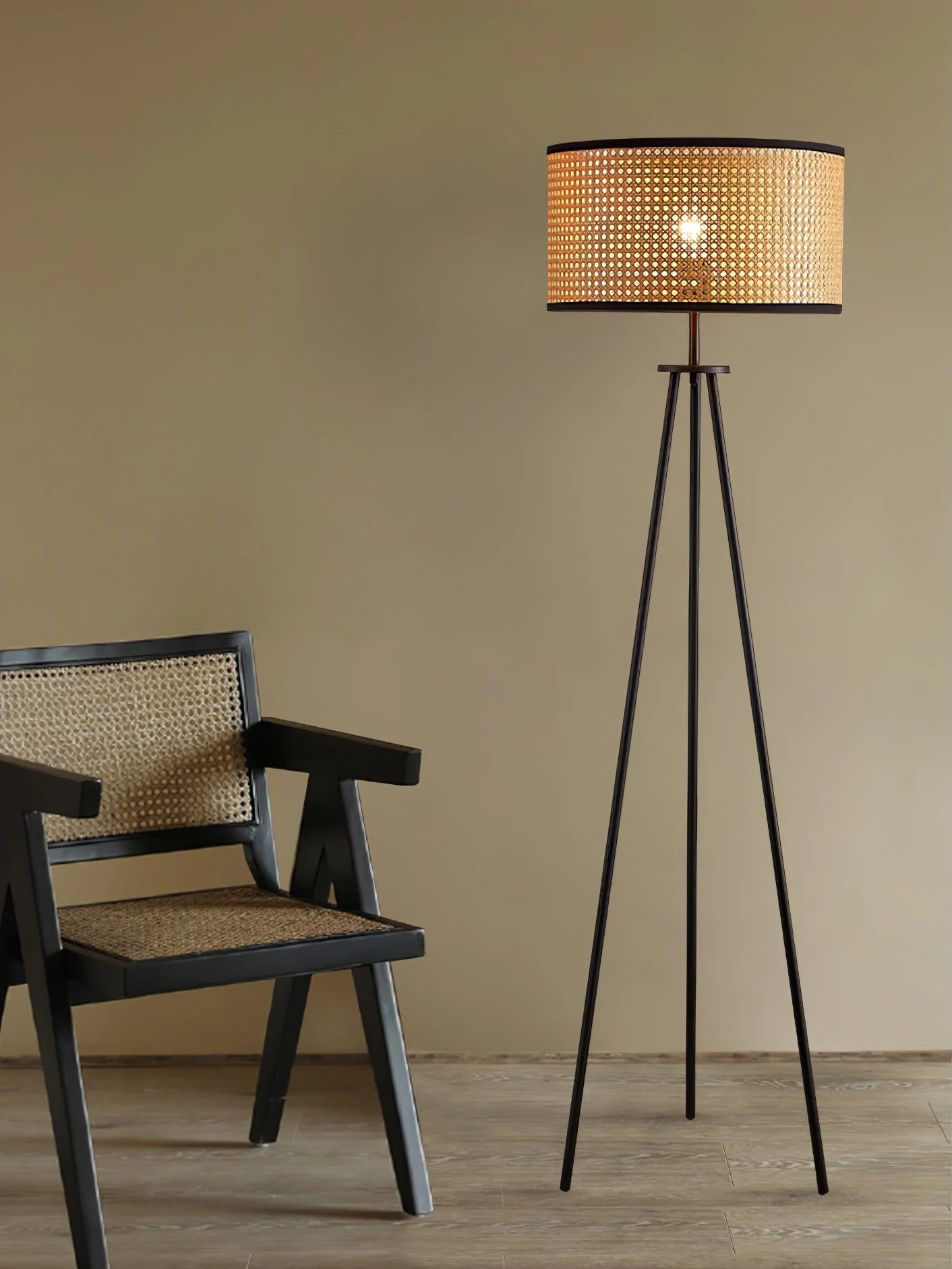 Aubrey Floor Lamp - Image 25