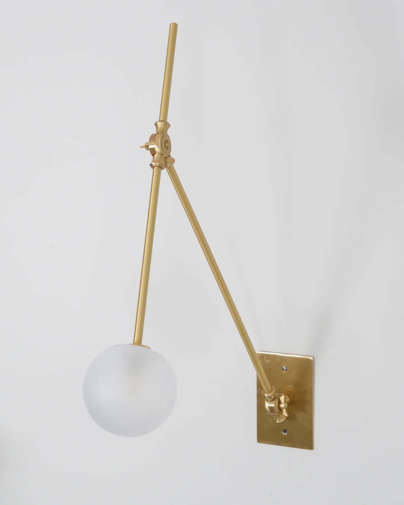 Auguri Wall Lamp - Image 9