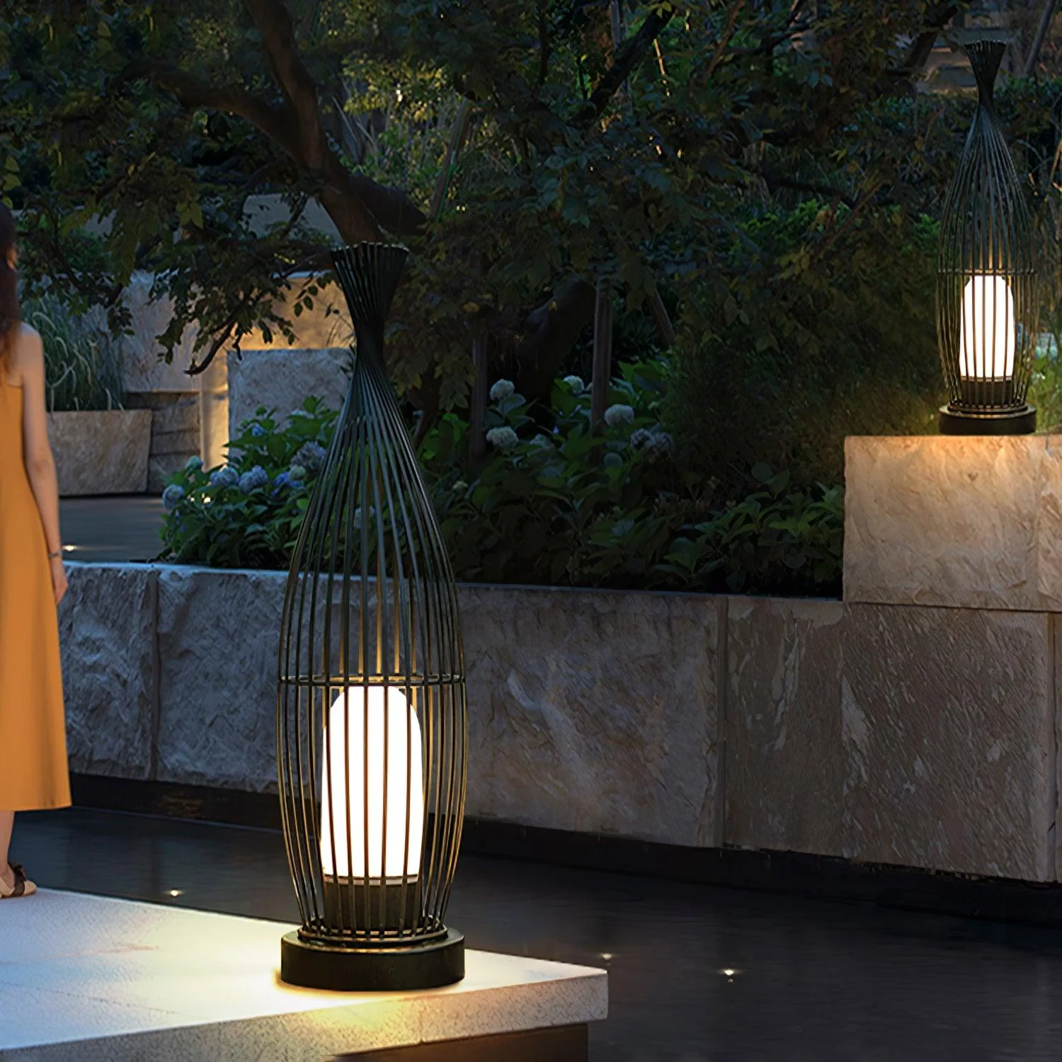 Aurora Orbis Lantern Outdoor Light - Image 25