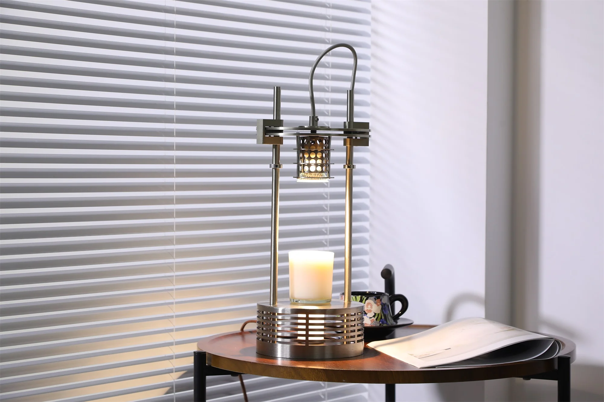 Aurosteel Aroma Table Lamp - Image 10