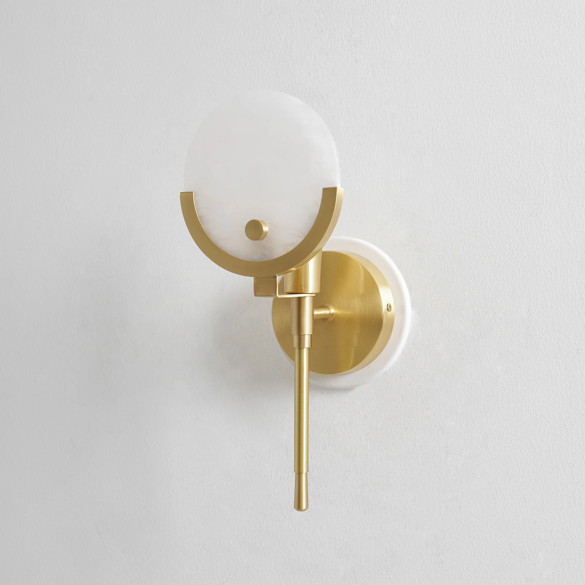 Ava Brass Alabaster Wall Lamp - Image 40