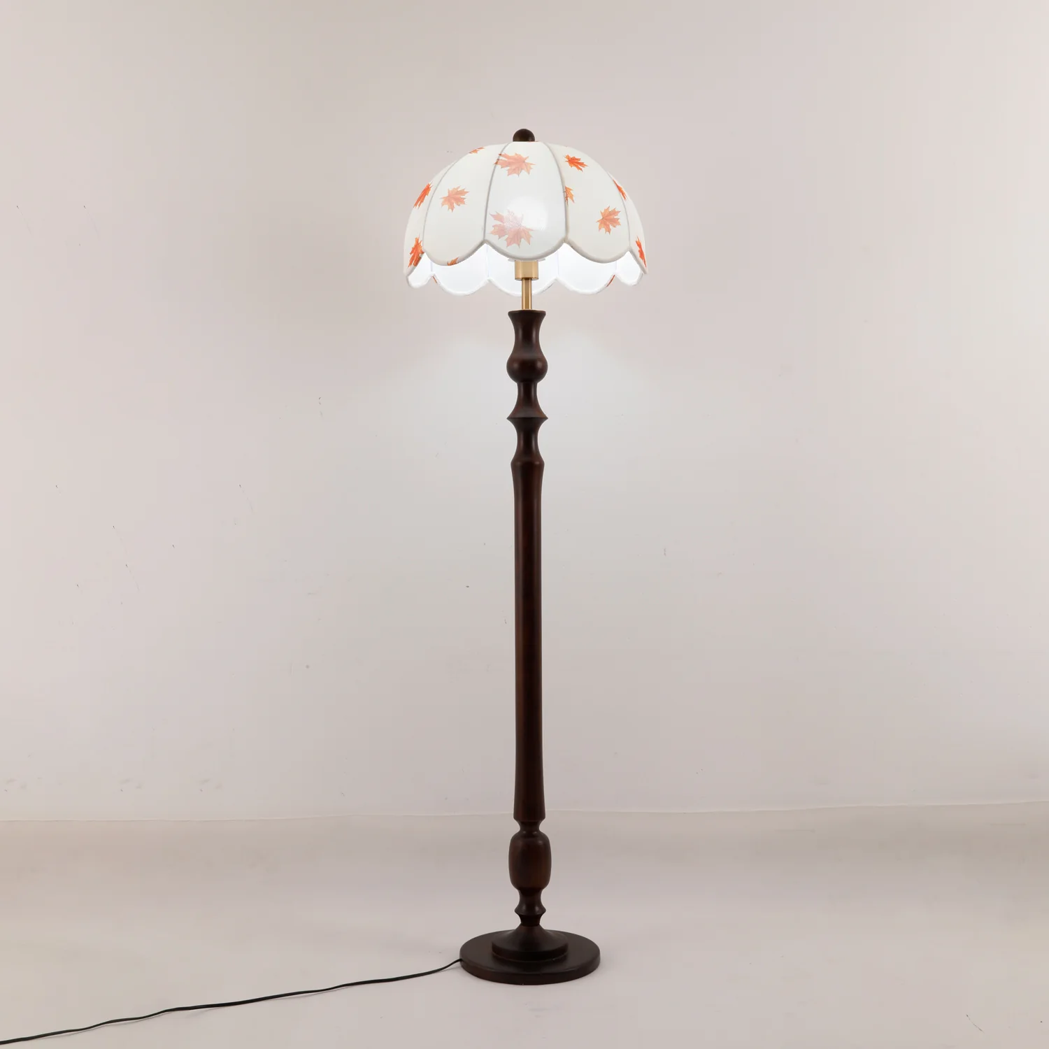 Avery Floor Lamp - Image 3