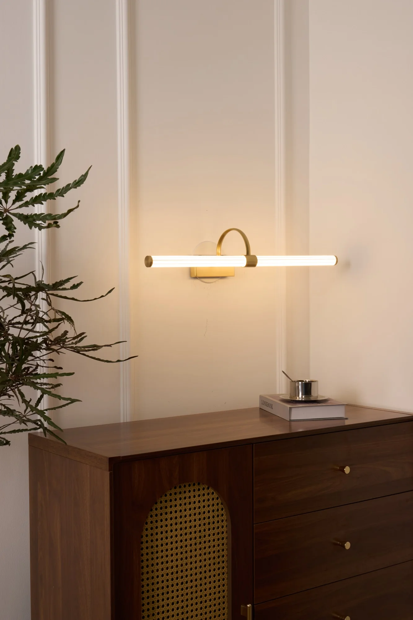 Avery Wall Light - Image 30
