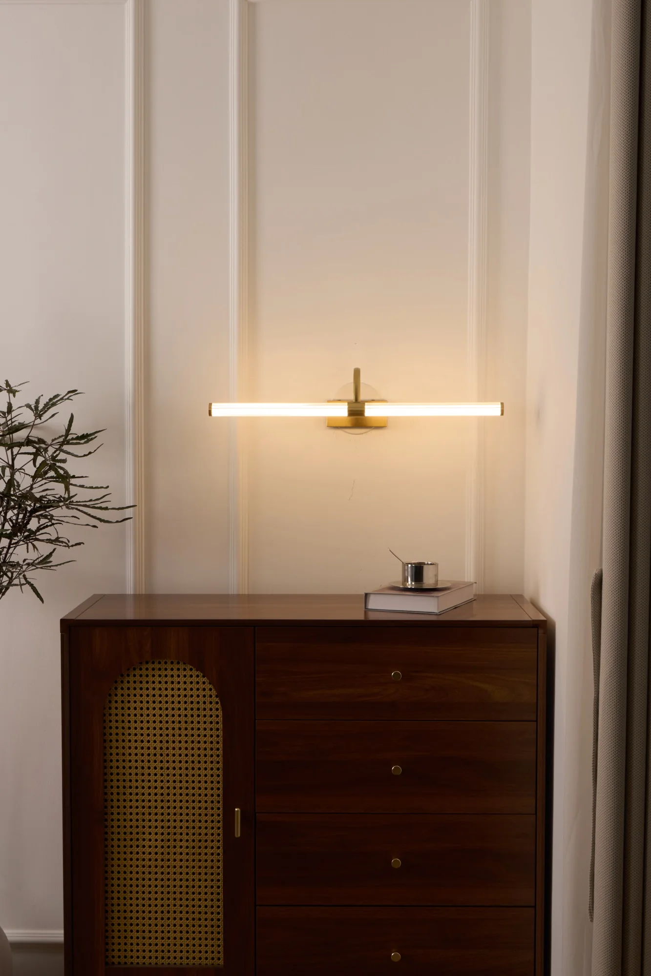 Avery Wall Light - Image 31