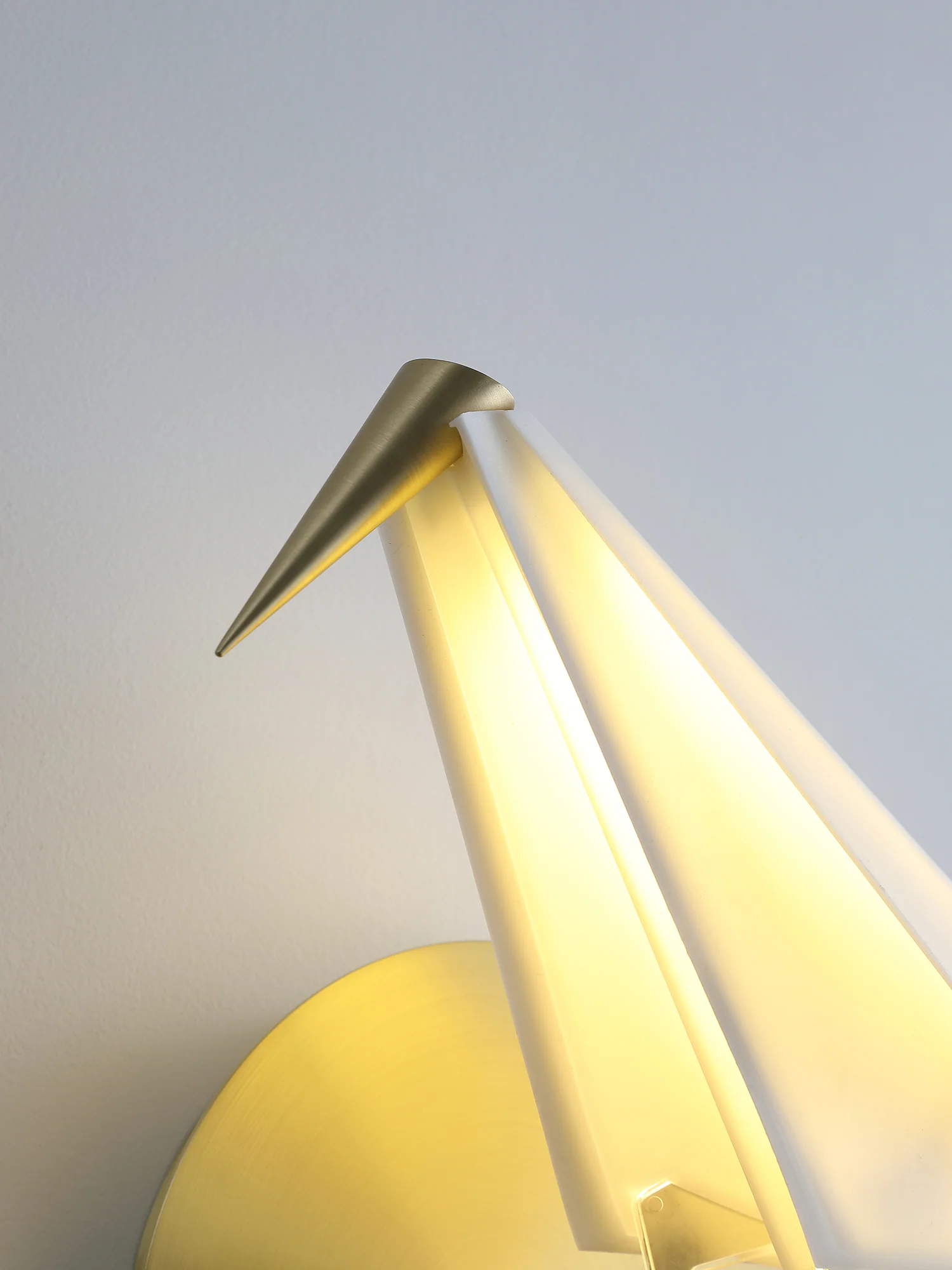 Avian Serenity Plug-in Wall Lamp - Image 8