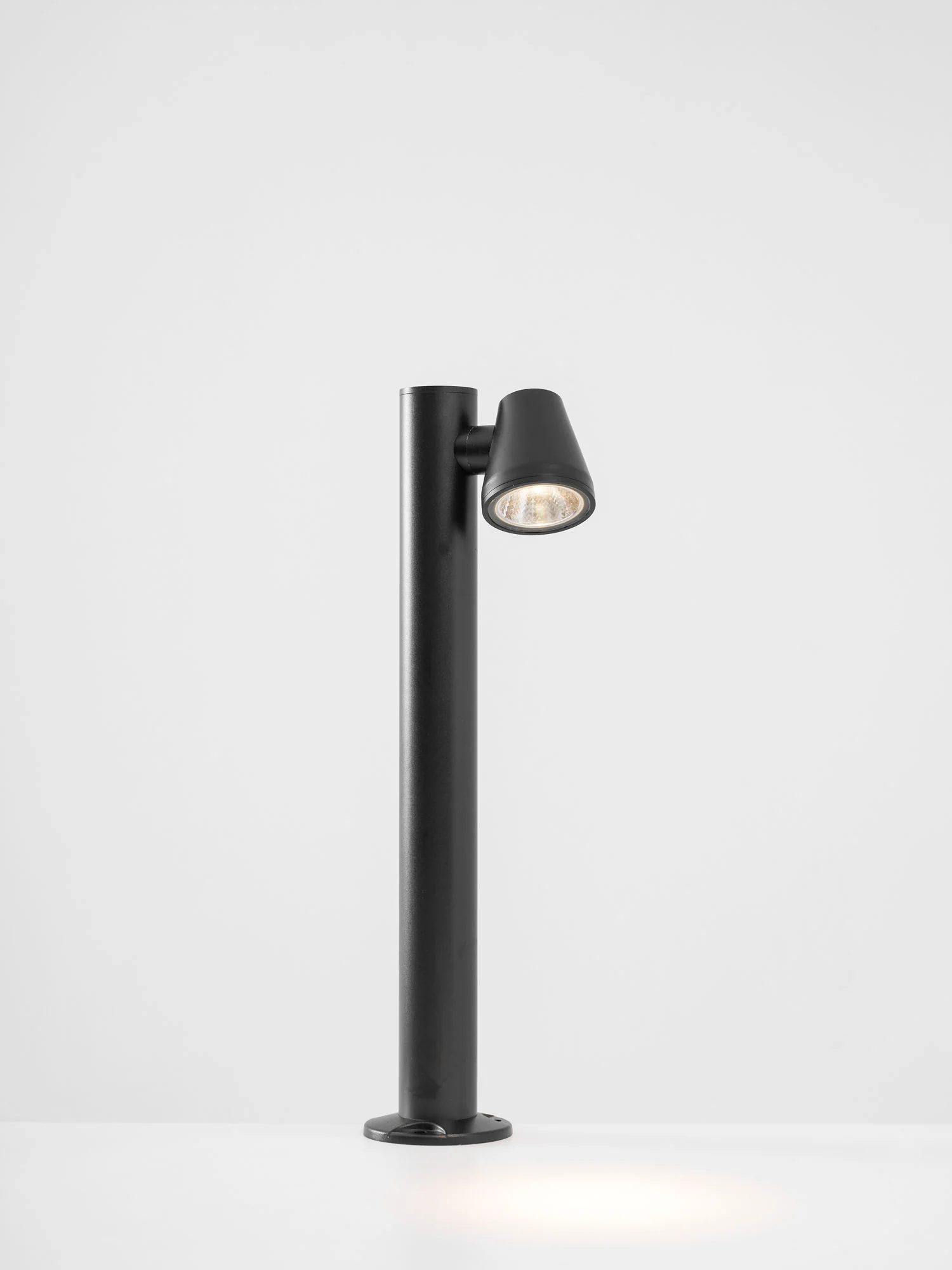 Axis Outdoor Bollard Spotlight - Image 15