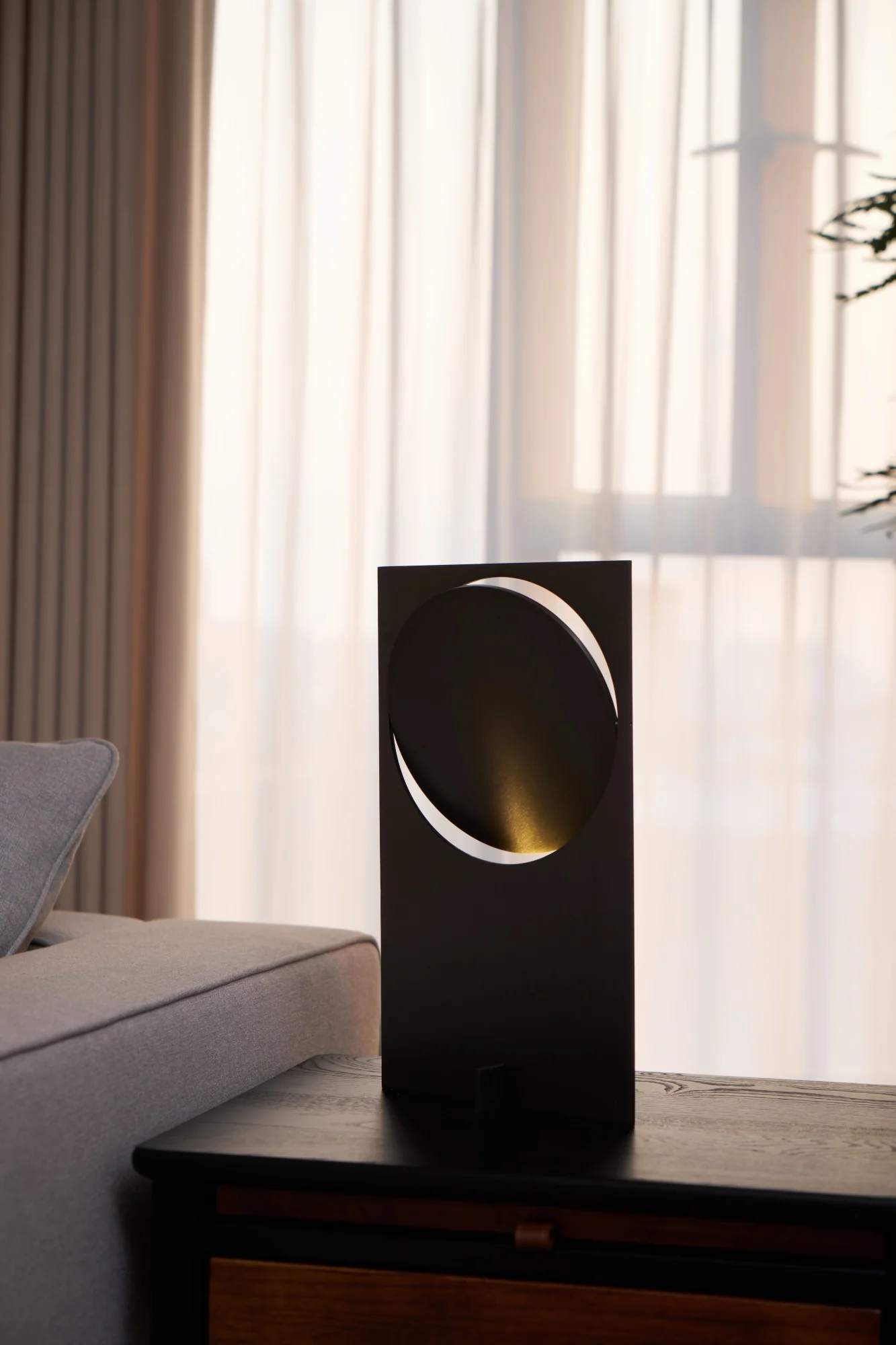 Axis Rotating Disc Table Lamp - Image 57