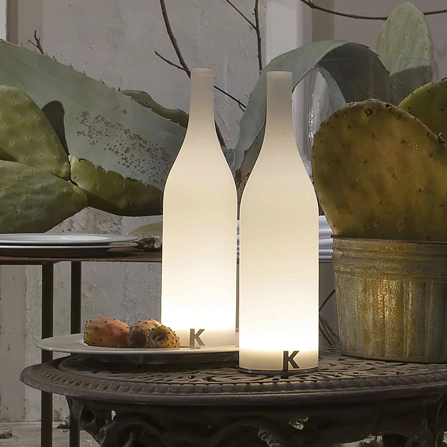 Bacco Built-in Battery Table Lamp - Image 2