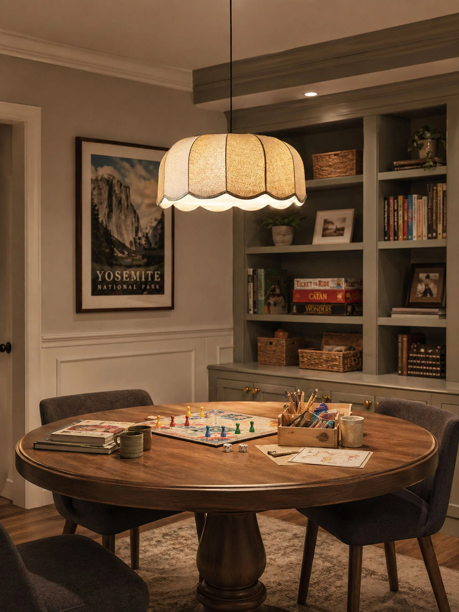 Banana Leaf Pendant Lamp - Image 5