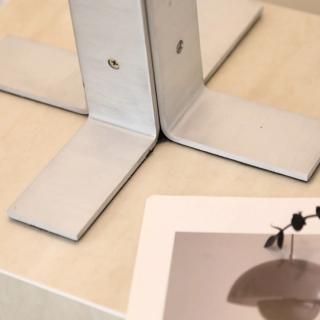 Beam Steel Acrylic Table Lamp - Image 5