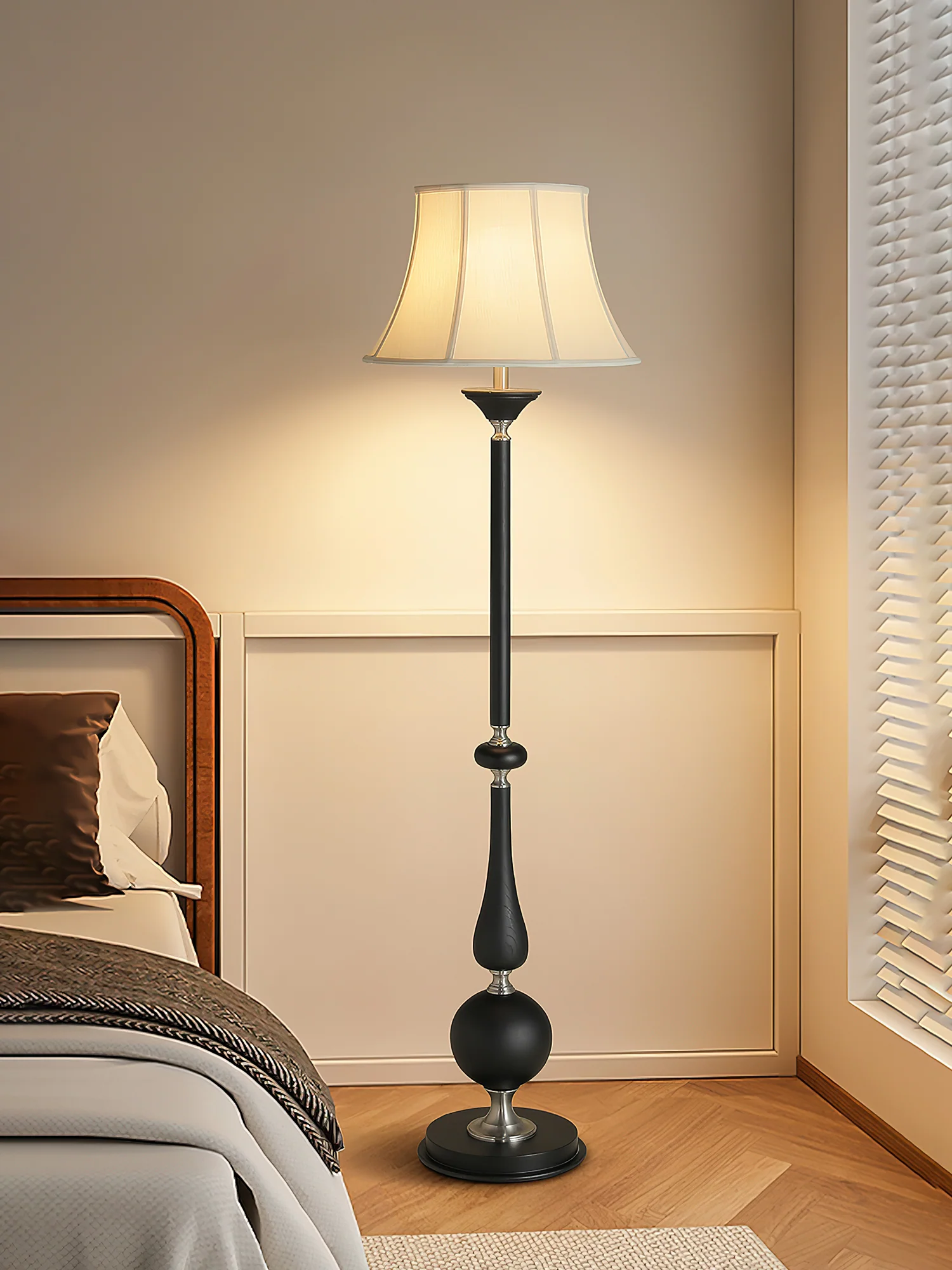 Belfort Classic Floor Lamp - Image 5
