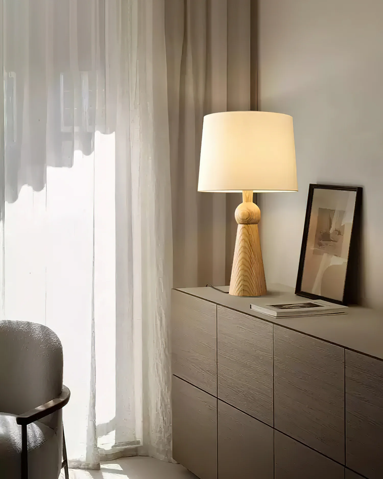 Bella Table Lamp - Image 15