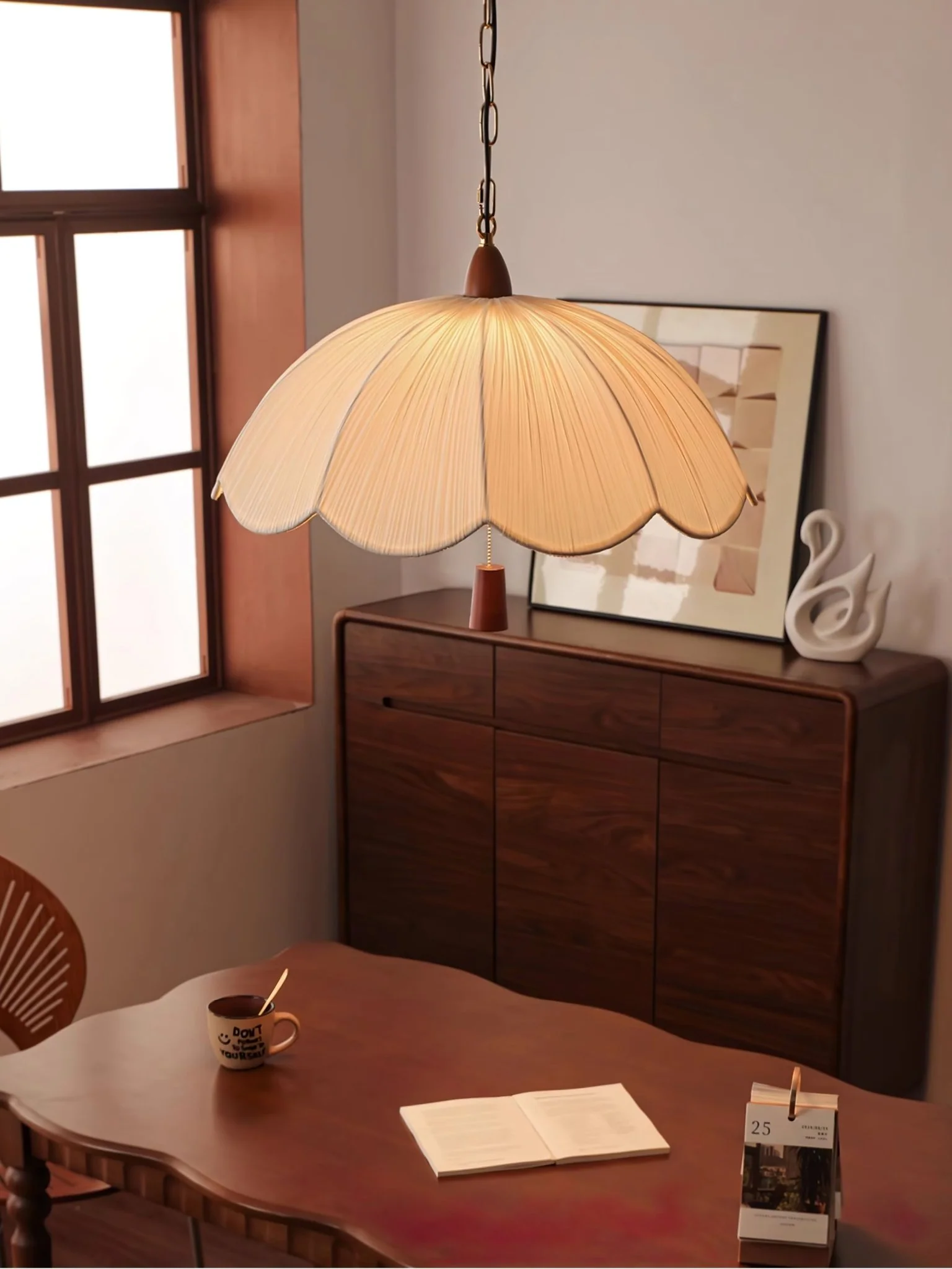 Belle Bloom Pendant Lamp - Image 5