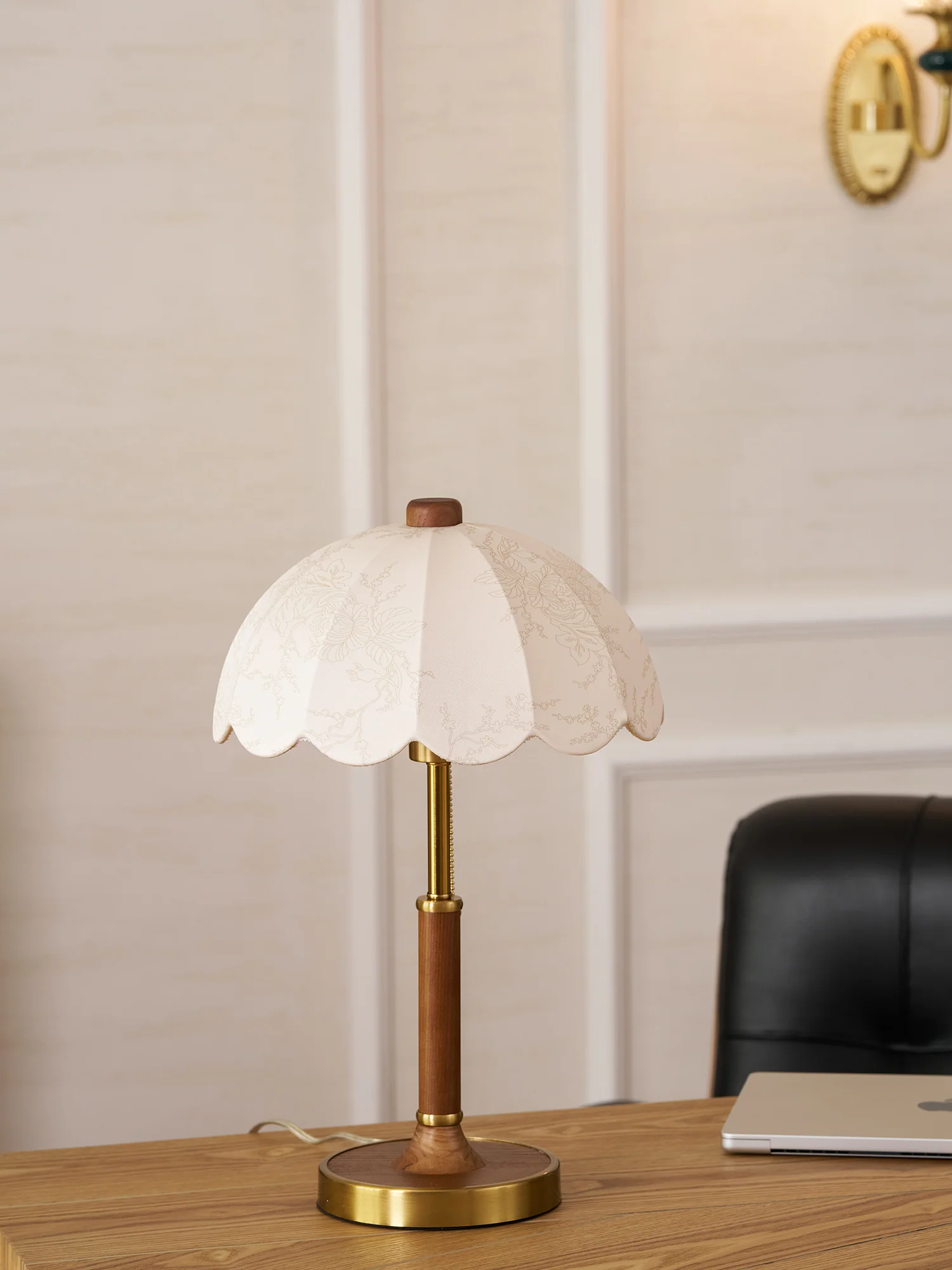 Belle Table Lamp - Image 12
