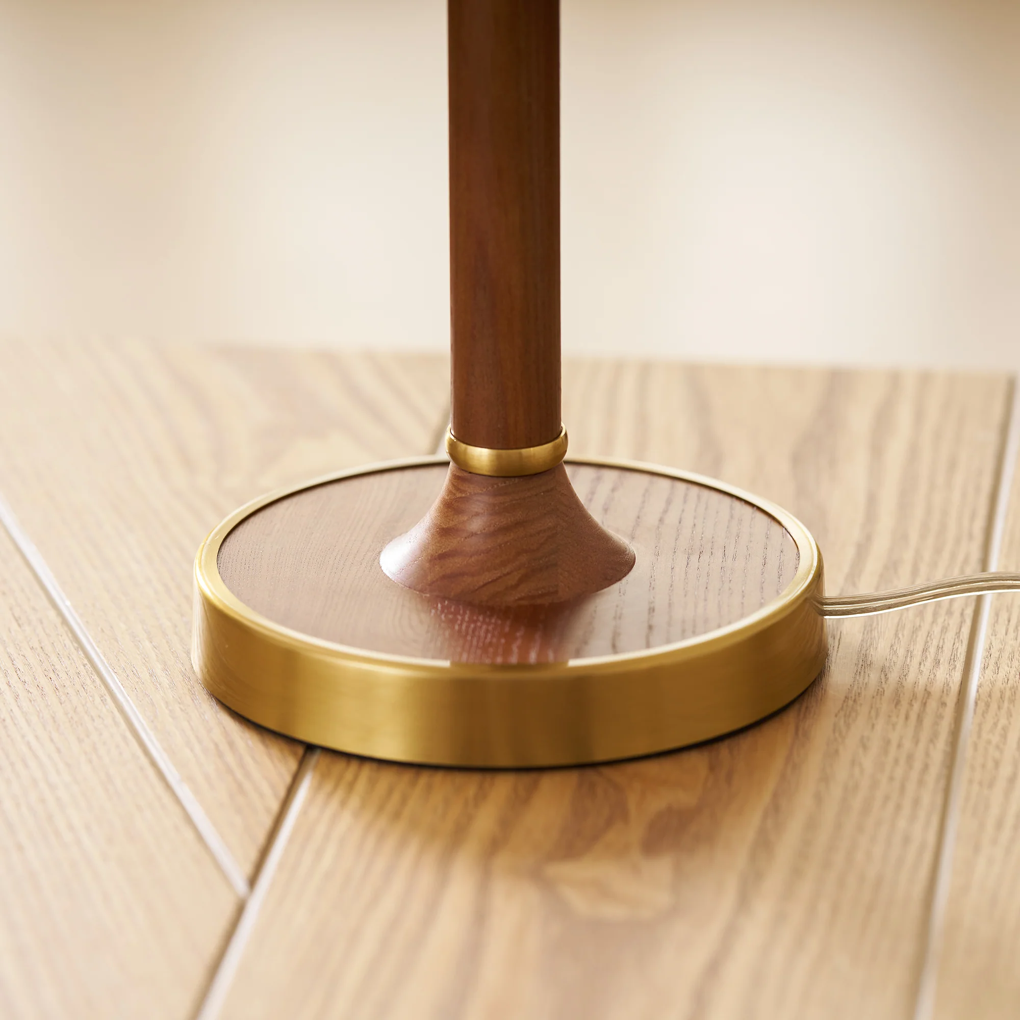 Belle Table Lamp - Image 14