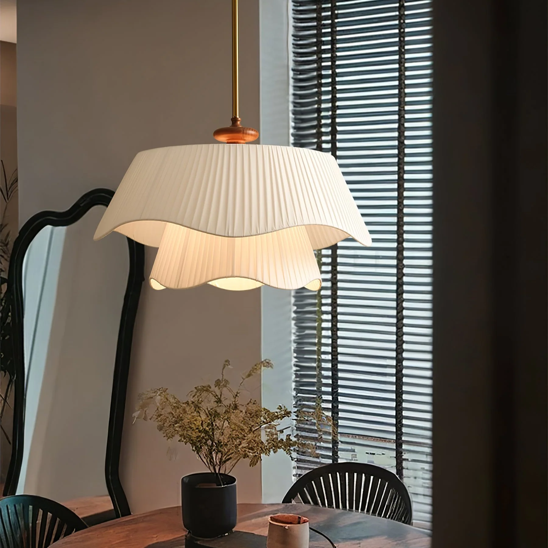 Bellevue Pendant Lamp - Image 3