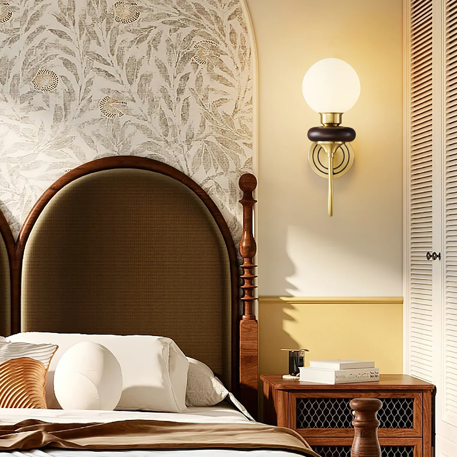 Bellevue Wall Lamp - Image 7