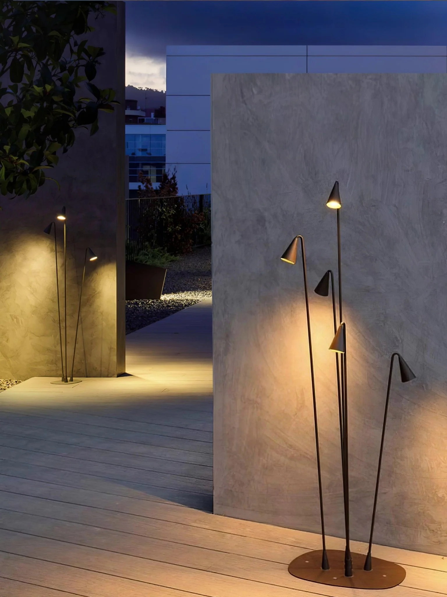 Bellflower Outdoor Floor Lamp - Image 5