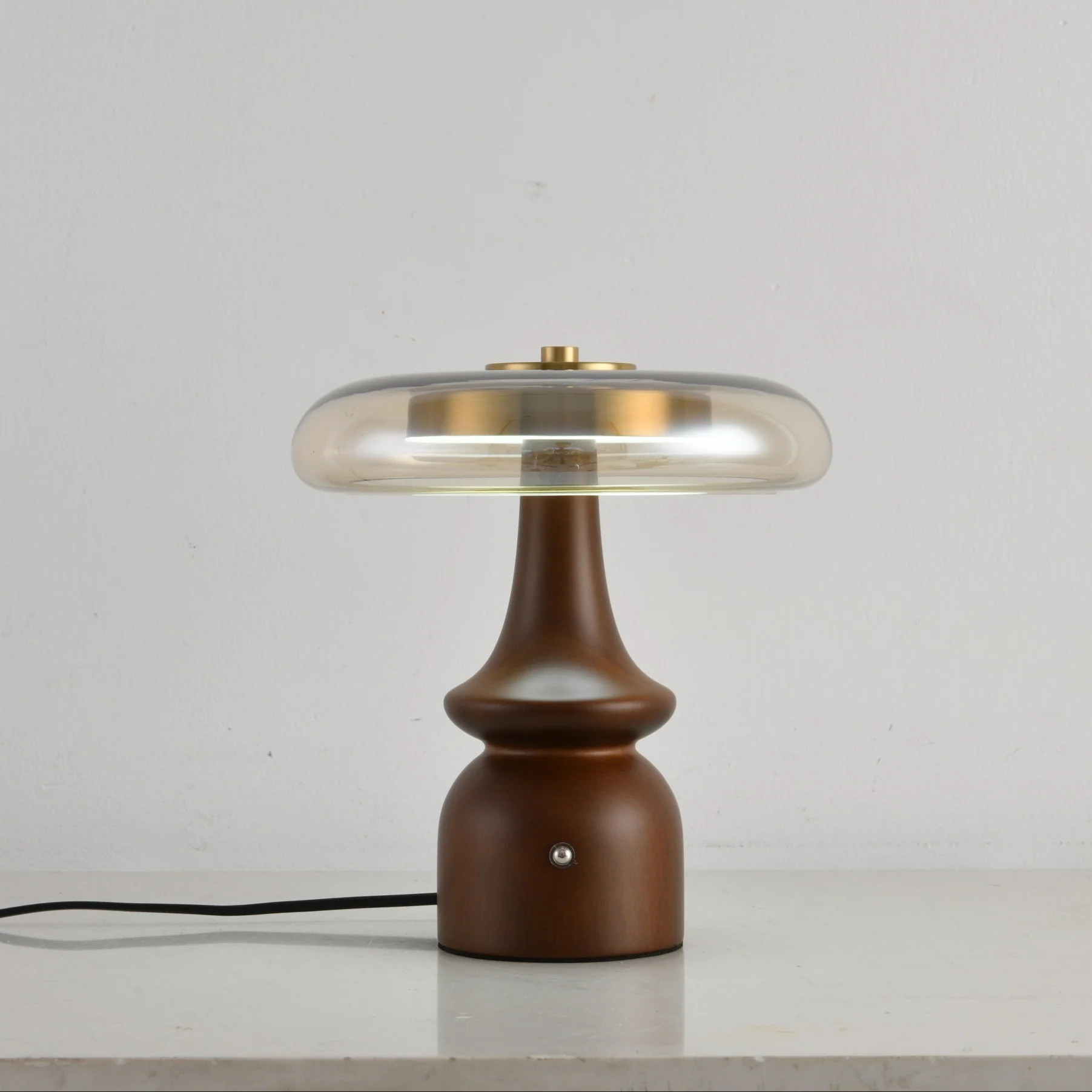 Belluno Table Lamp - Image 13