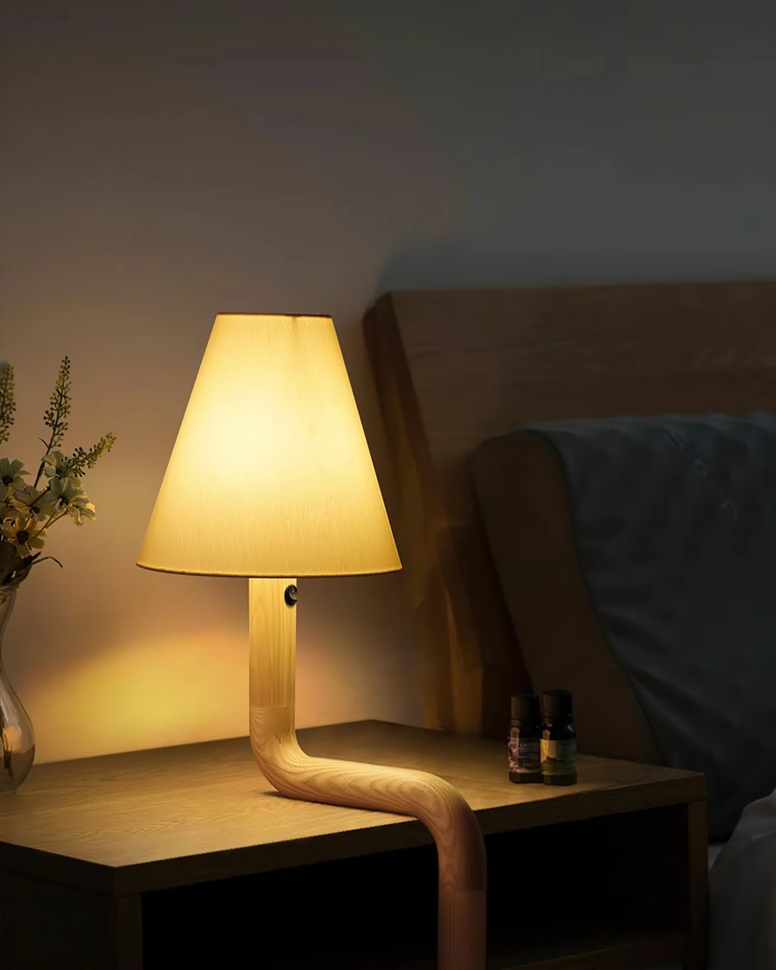 Bend Wood Table Lamp - Image 4
