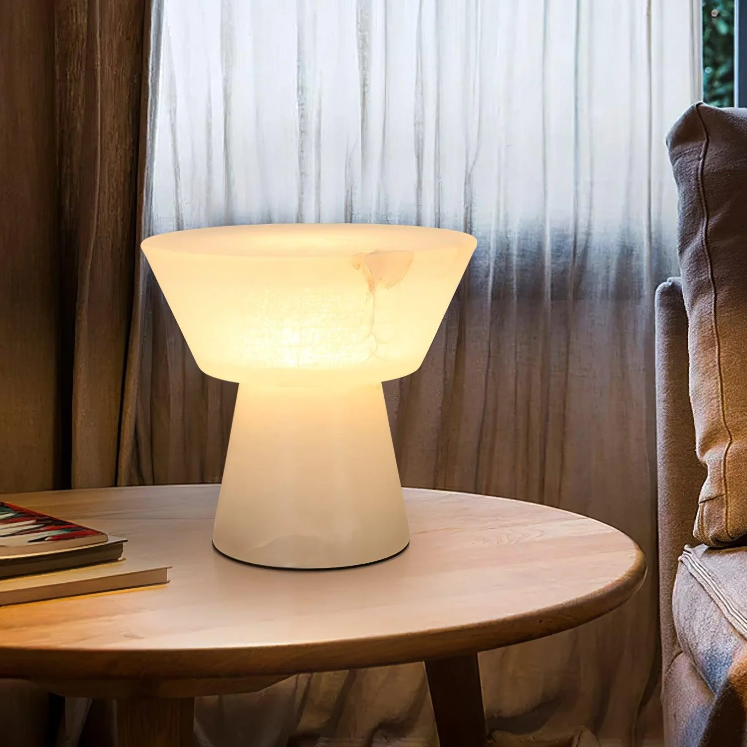 Beta Marble Alabaster Table Lamp - Image 4