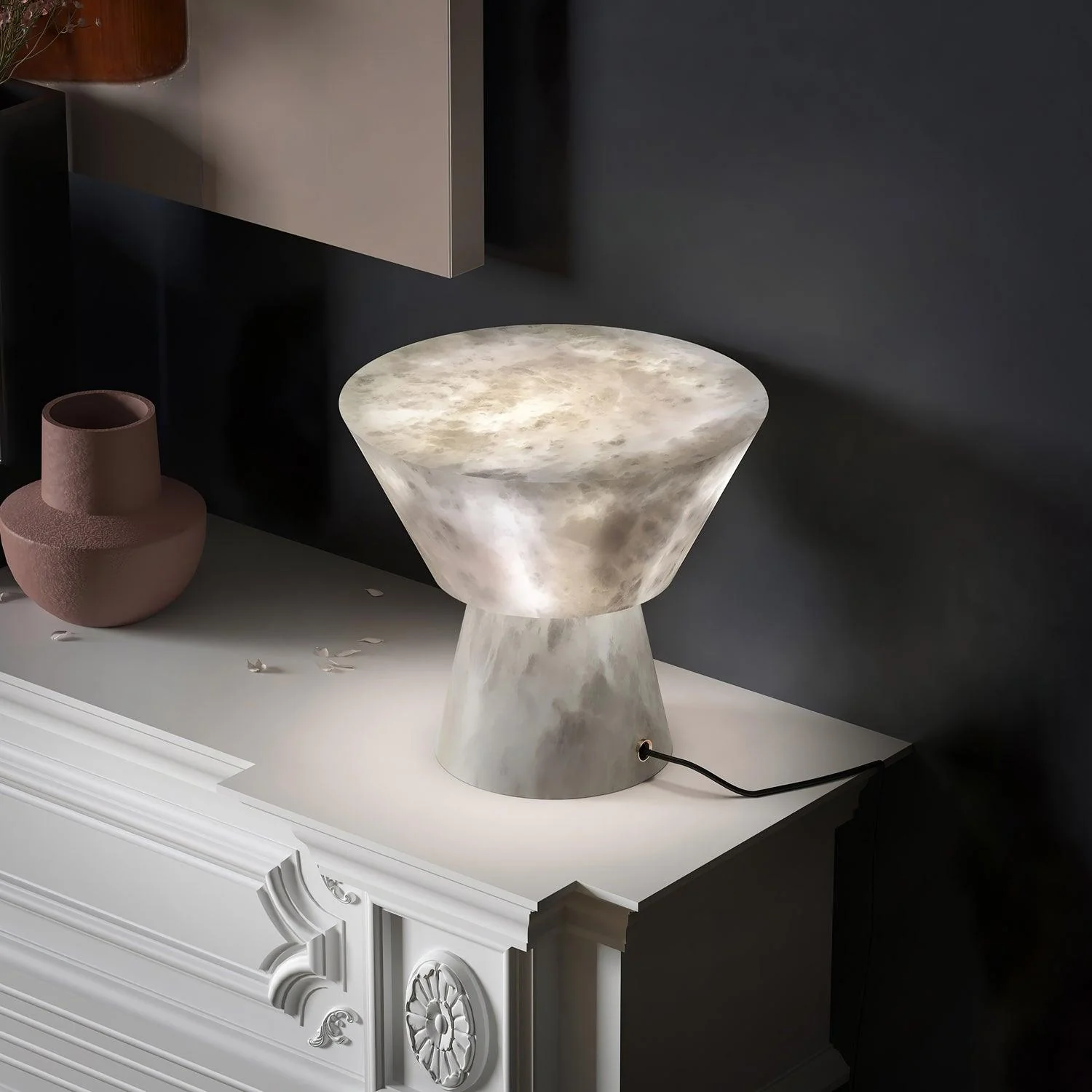Beta Marble Alabaster Table Lamp - Image 6