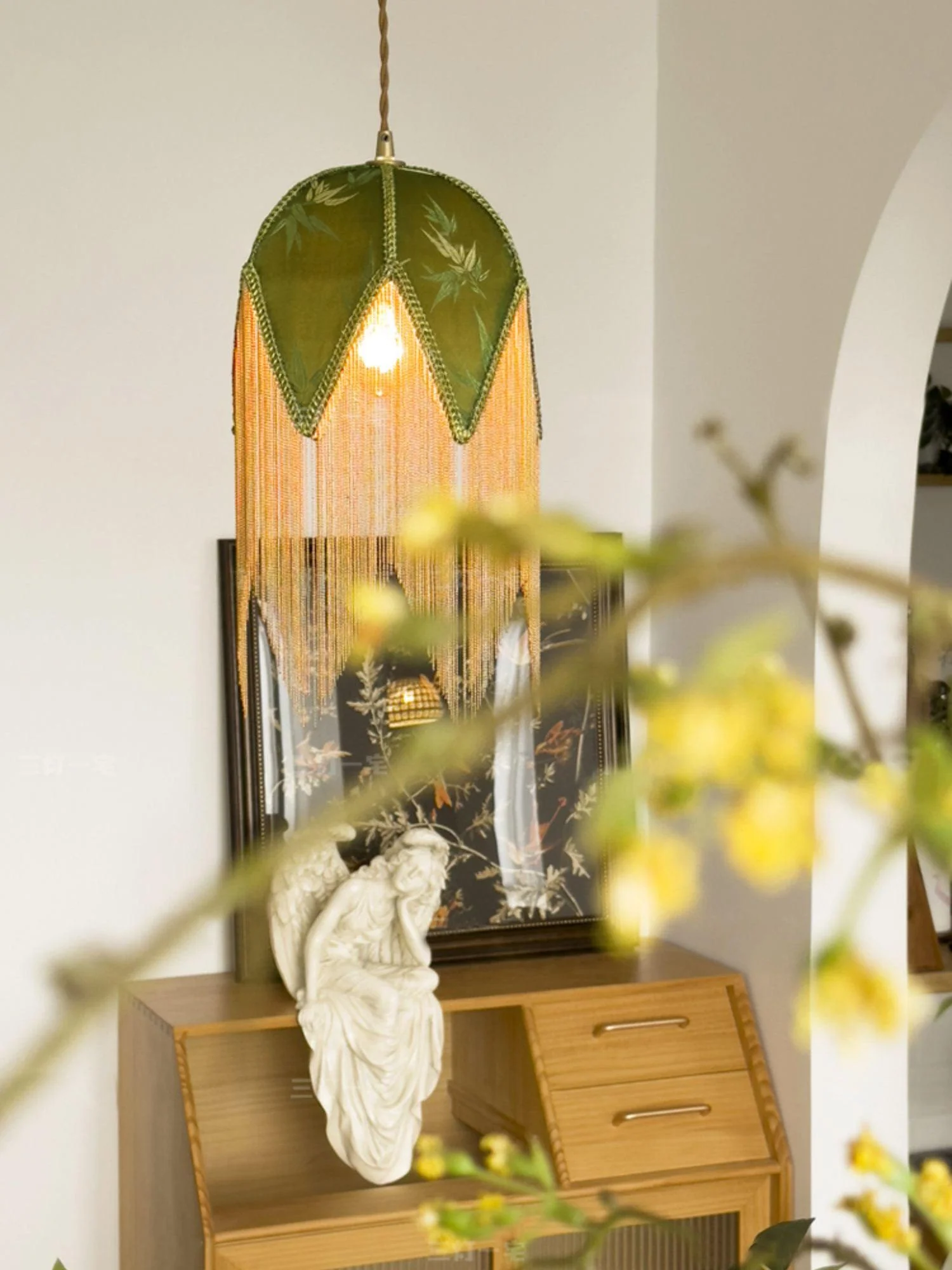 Bette Fringed Pendant Lamp - Image 15