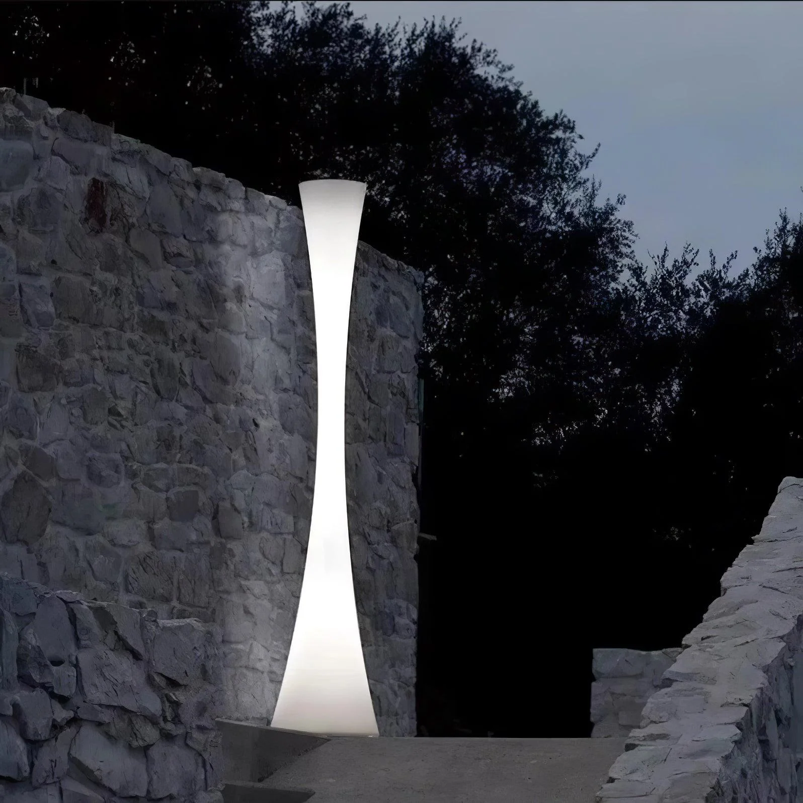 Biconica Pol Floor Lamp - Image 18