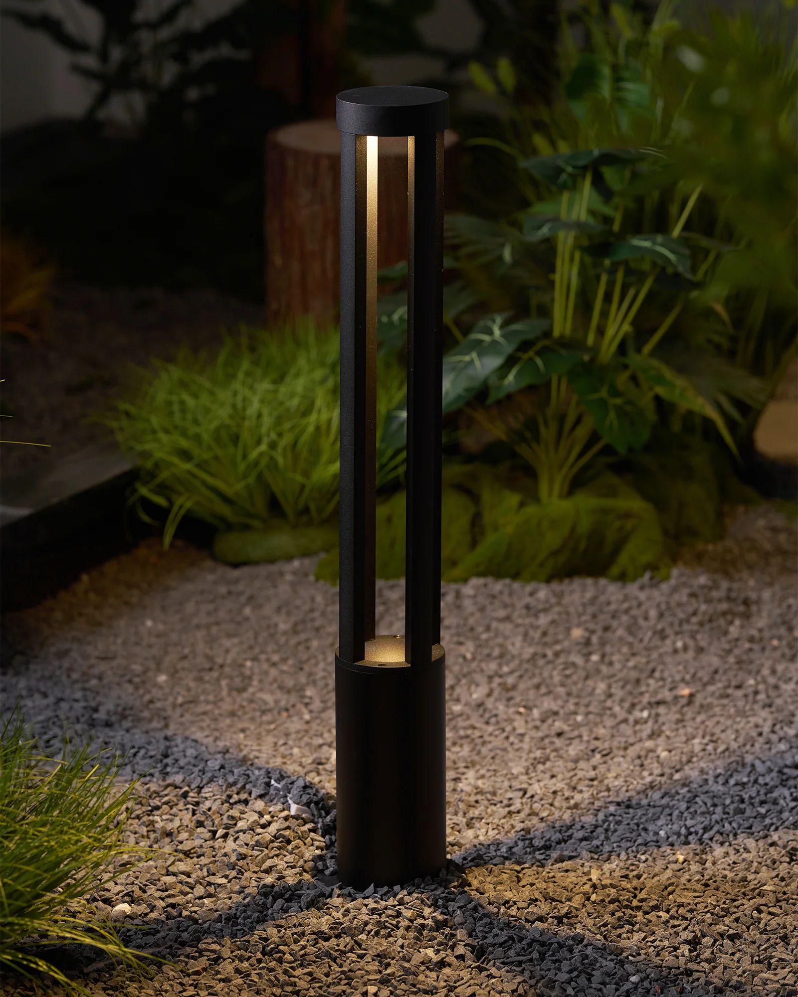Black Cylindrical Garden Outdoor Light - Image 8