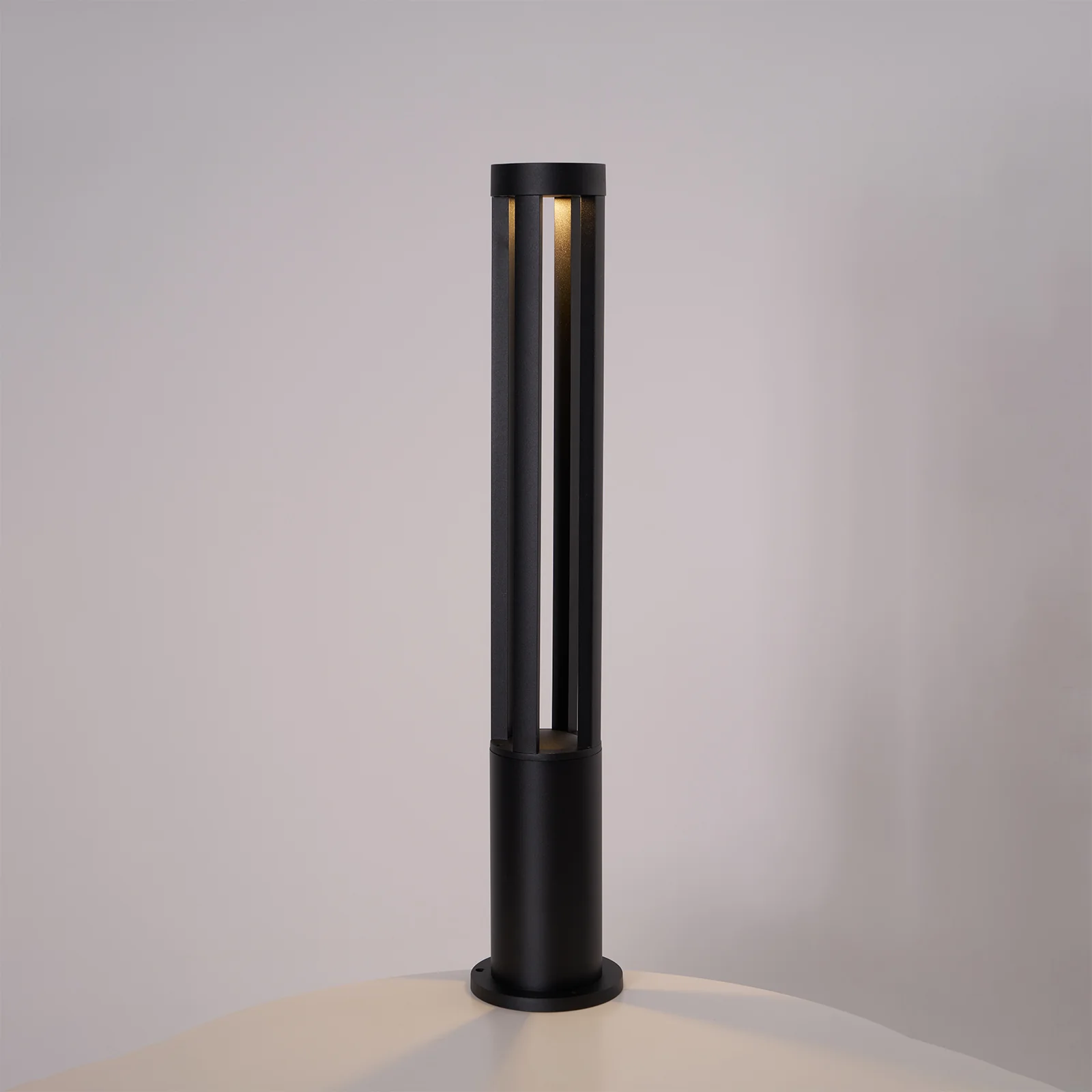 Black Cylindrical Garden Outdoor Light - Image 57