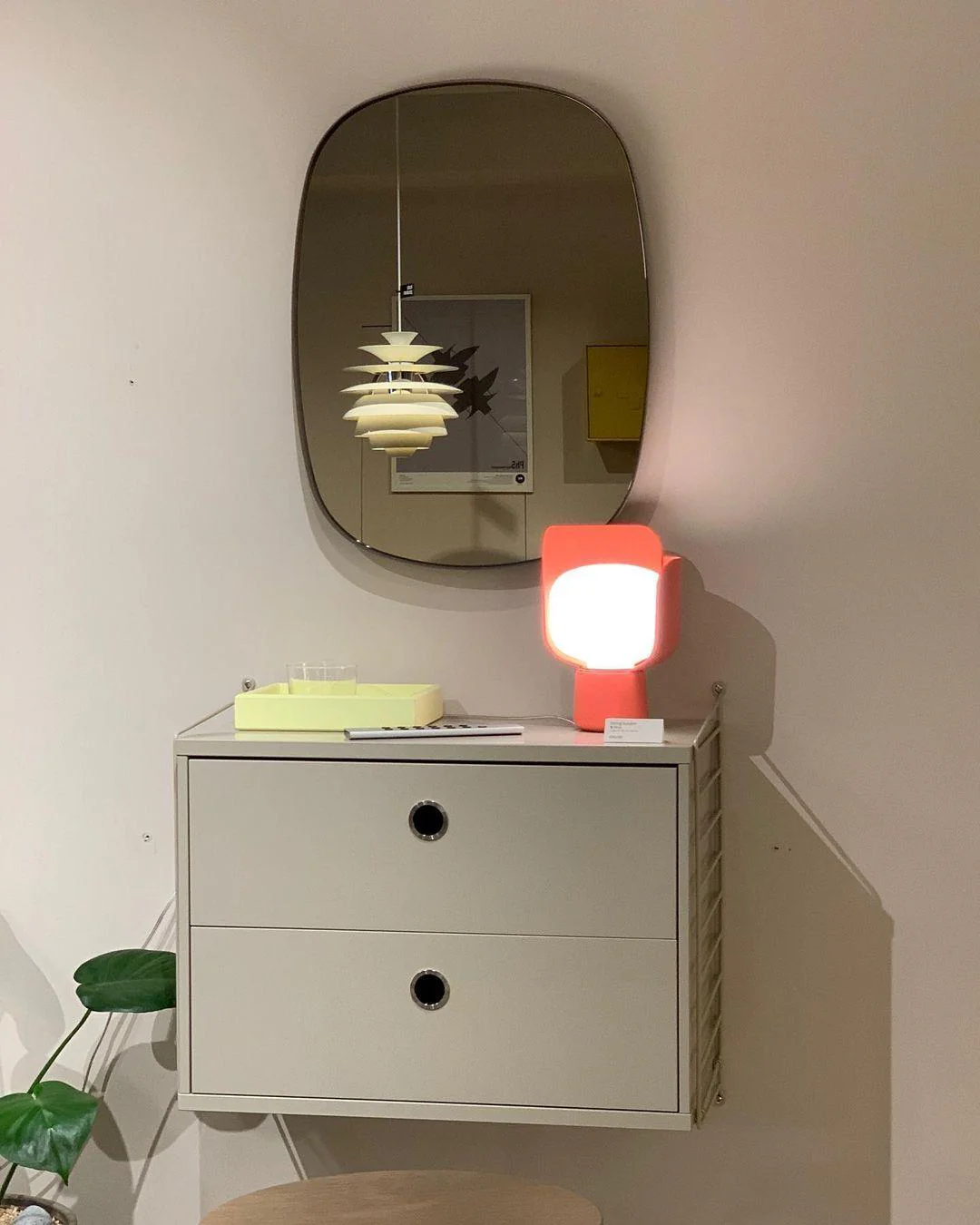Petals Glass Table Lamp - Image 33