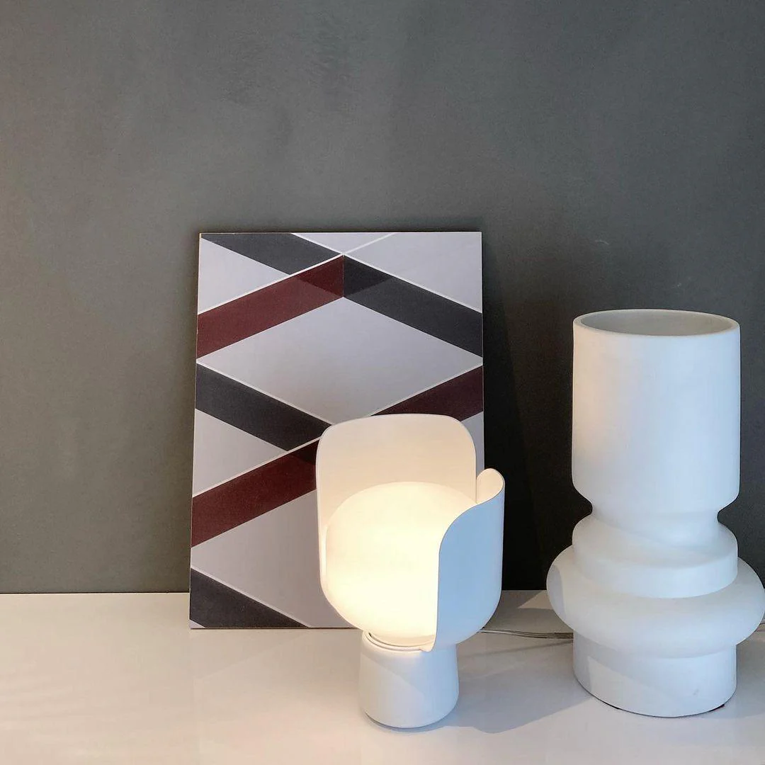 Petals Glass Table Lamp - Image 60