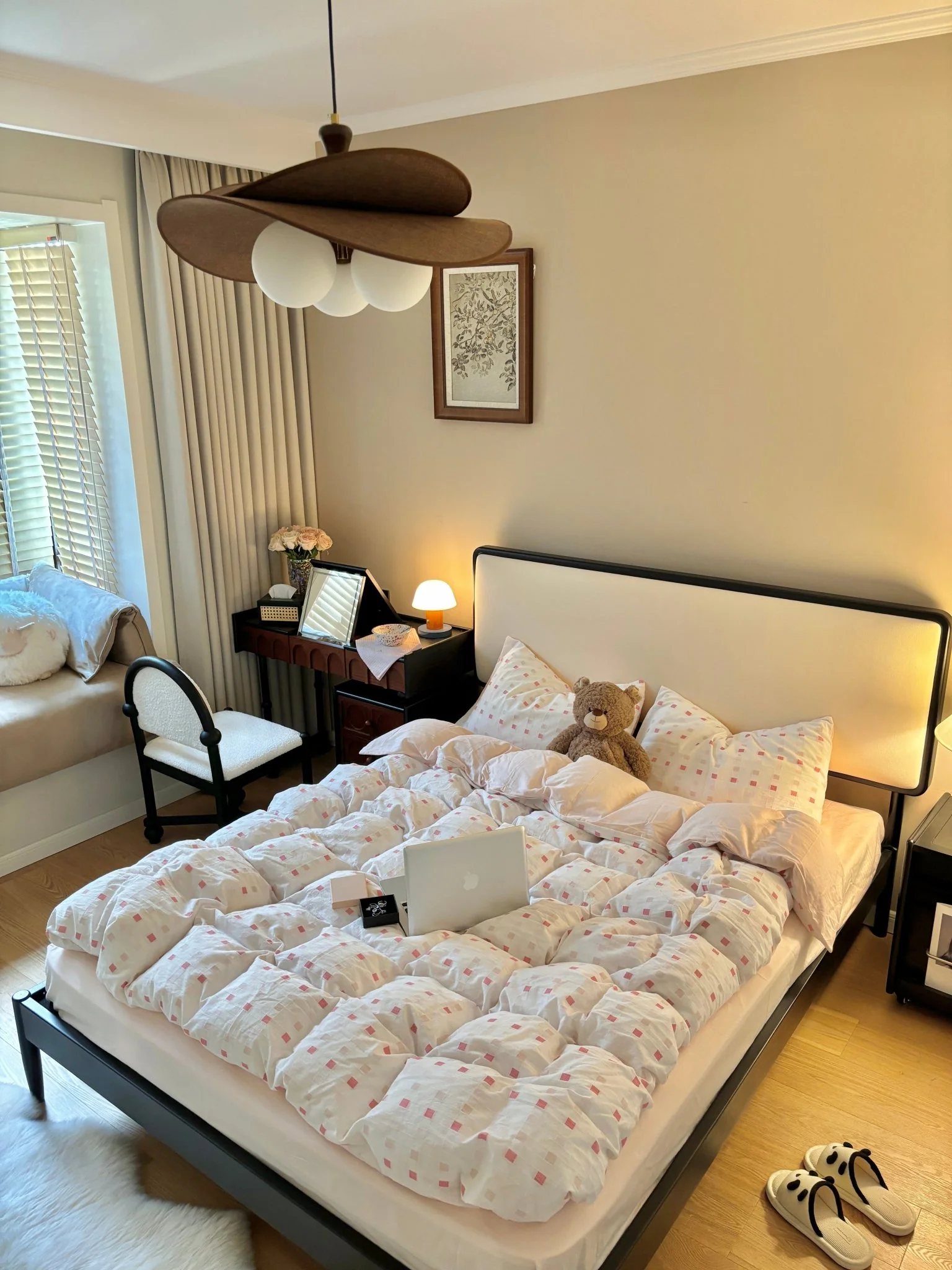 Bloom Petals Chandelier - Image 19