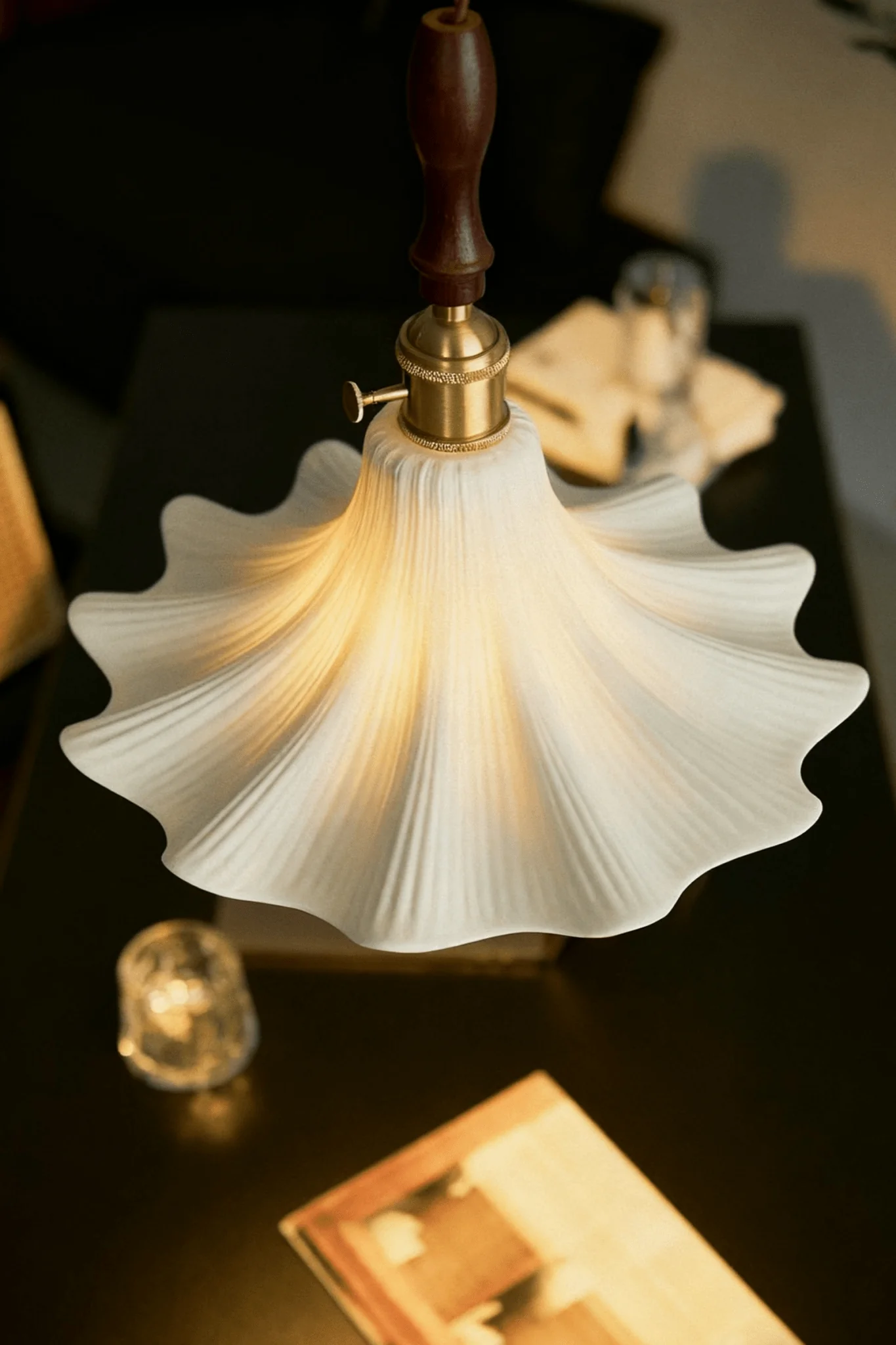 Bloom Twist Pendant Lamp - Image 10