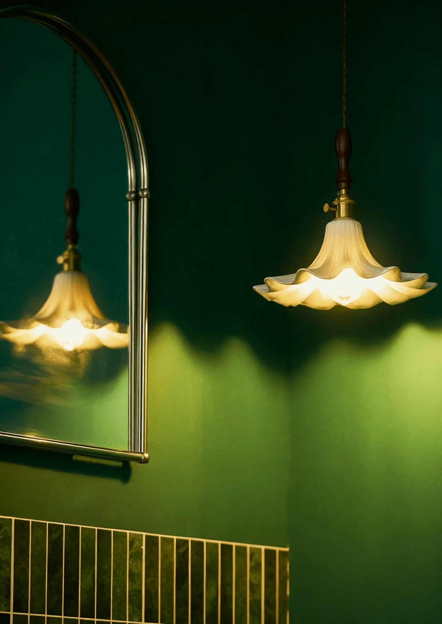 Bloom Twist Pendant Lamp - Image 9