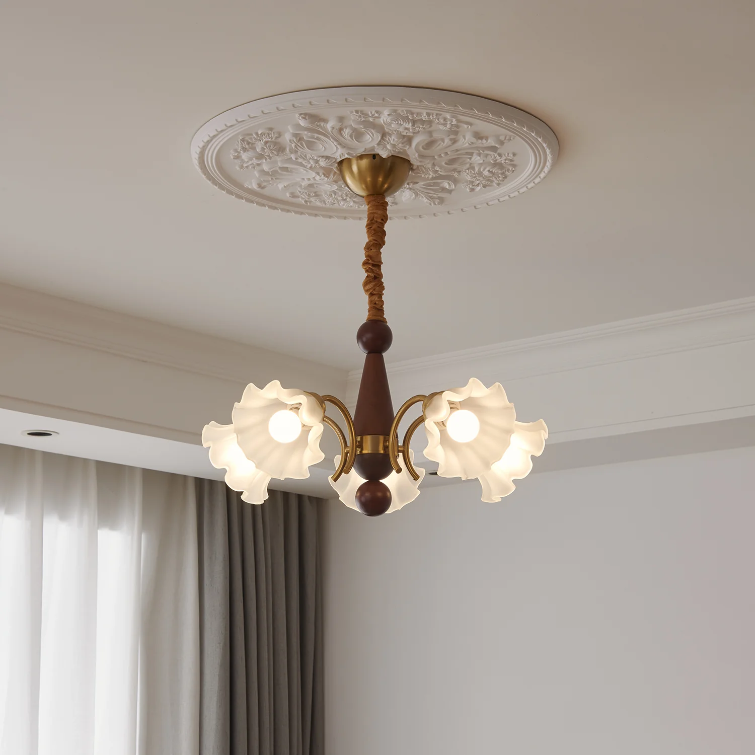 Bloomcrest Chandelier - Image 12