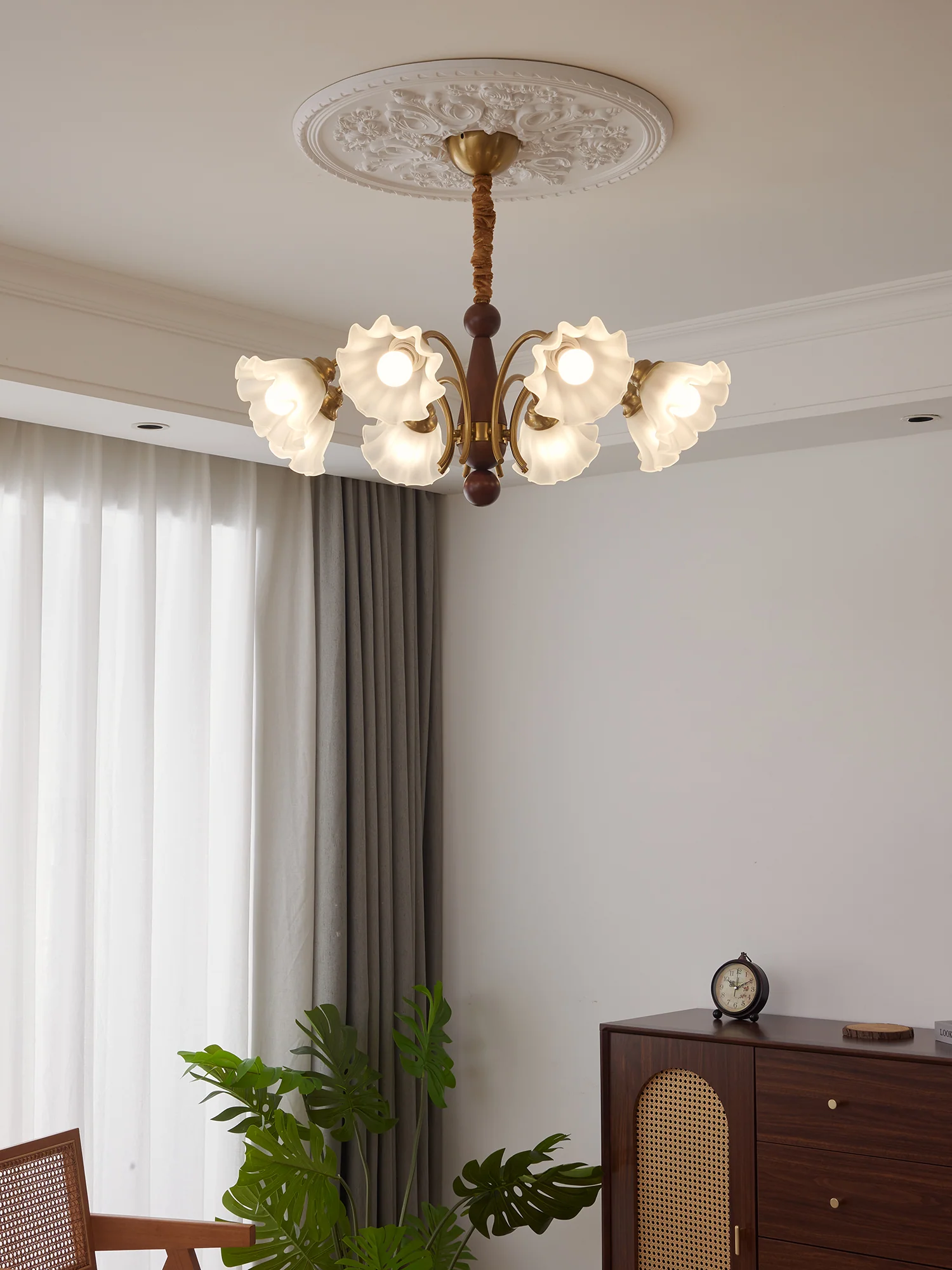 Bloomcrest Chandelier - Image 14