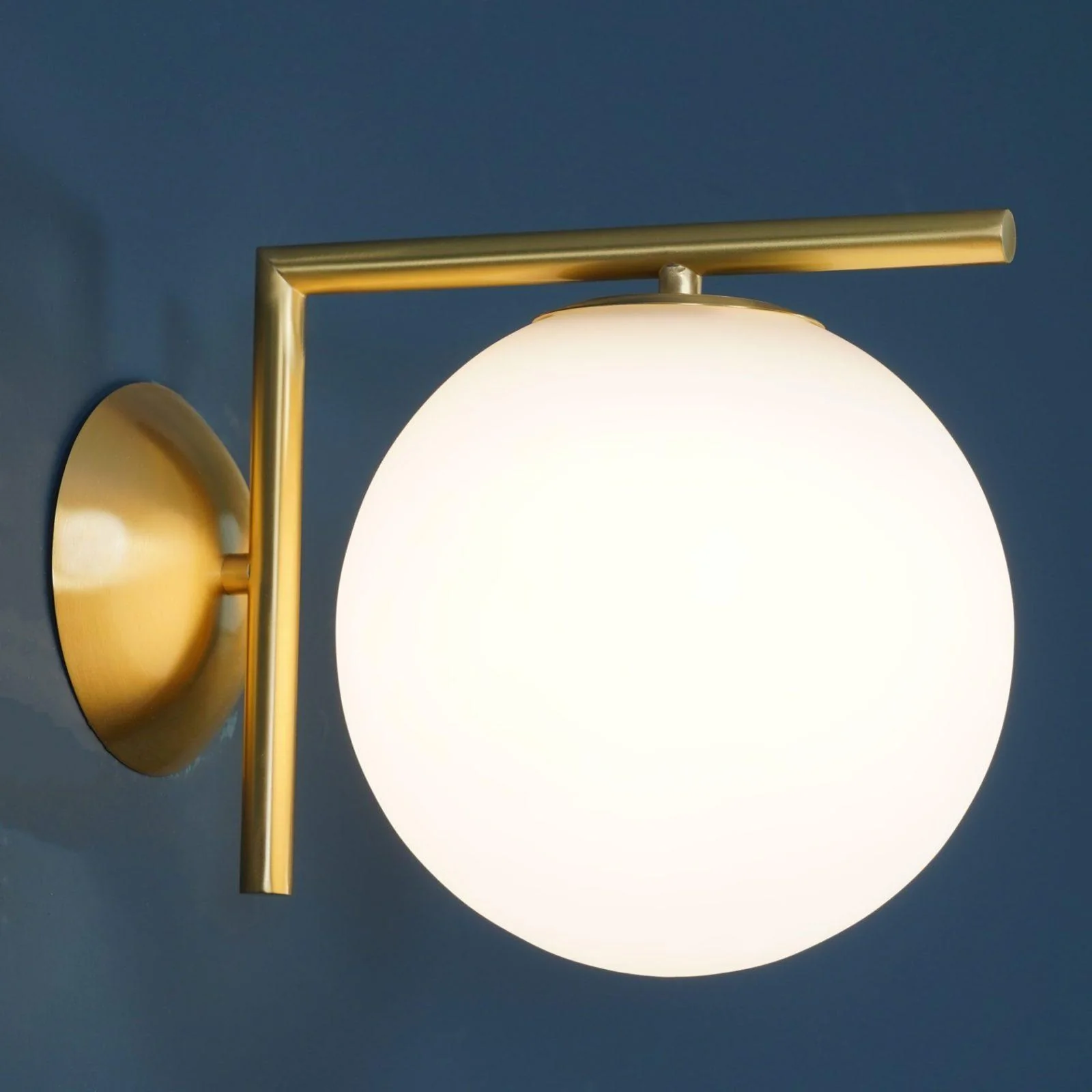 Blown Glass Opal Glass Wall Lamp - Image 26